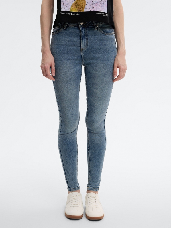 Jeans mid rise skinny push up light blue middle front view