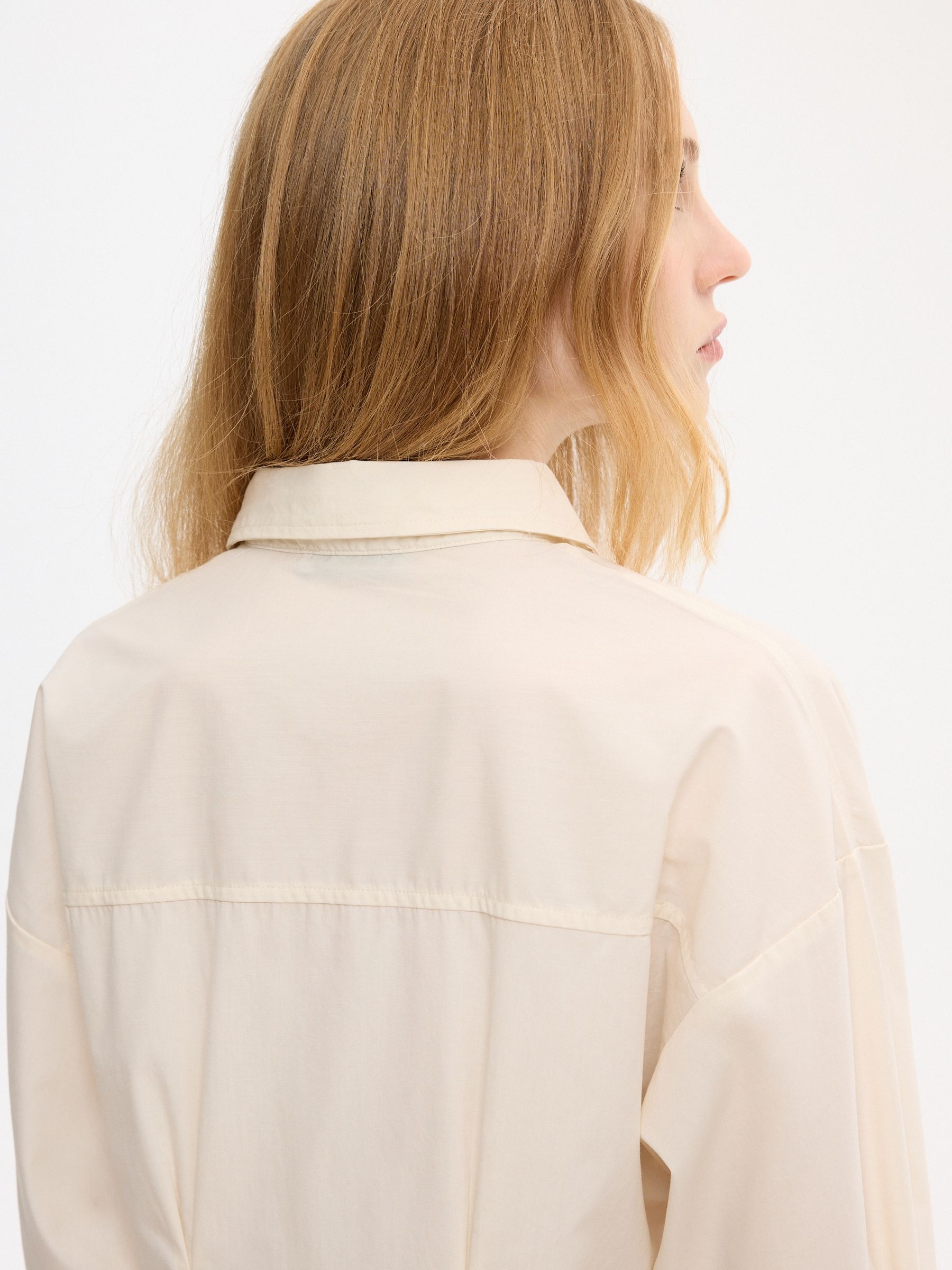 Plain oversized shirt with darts off white middle front view