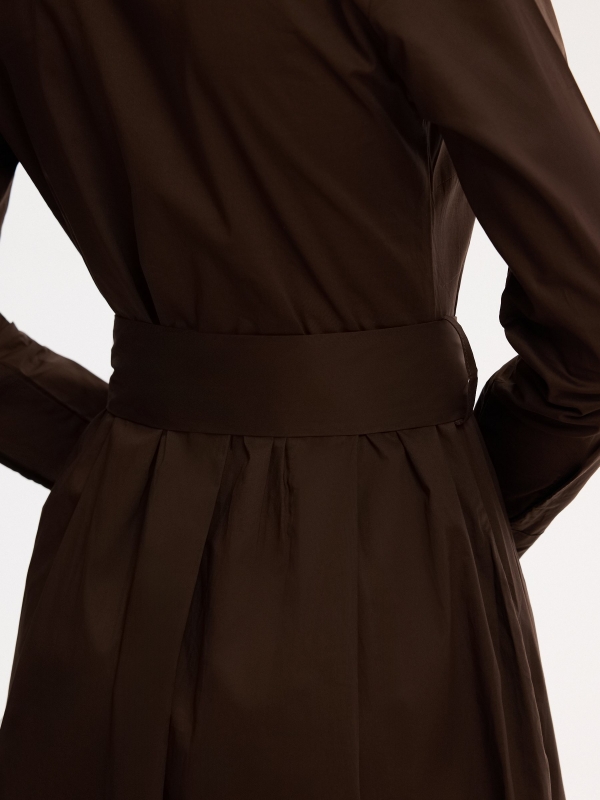 Midi shirt dress in plain poplin chocolate detail view