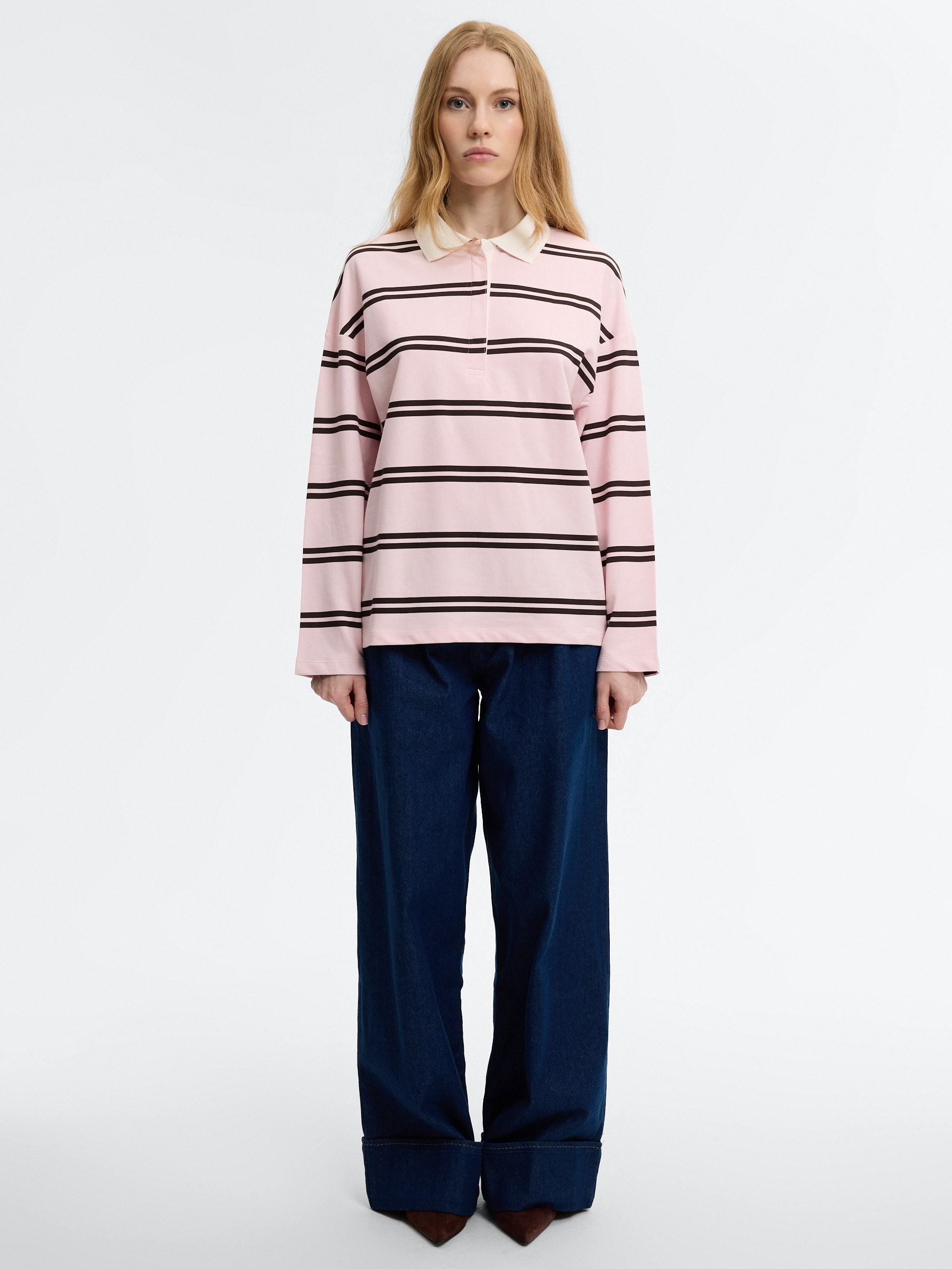 Striped fleece polo sweatshirt light pink middle front view