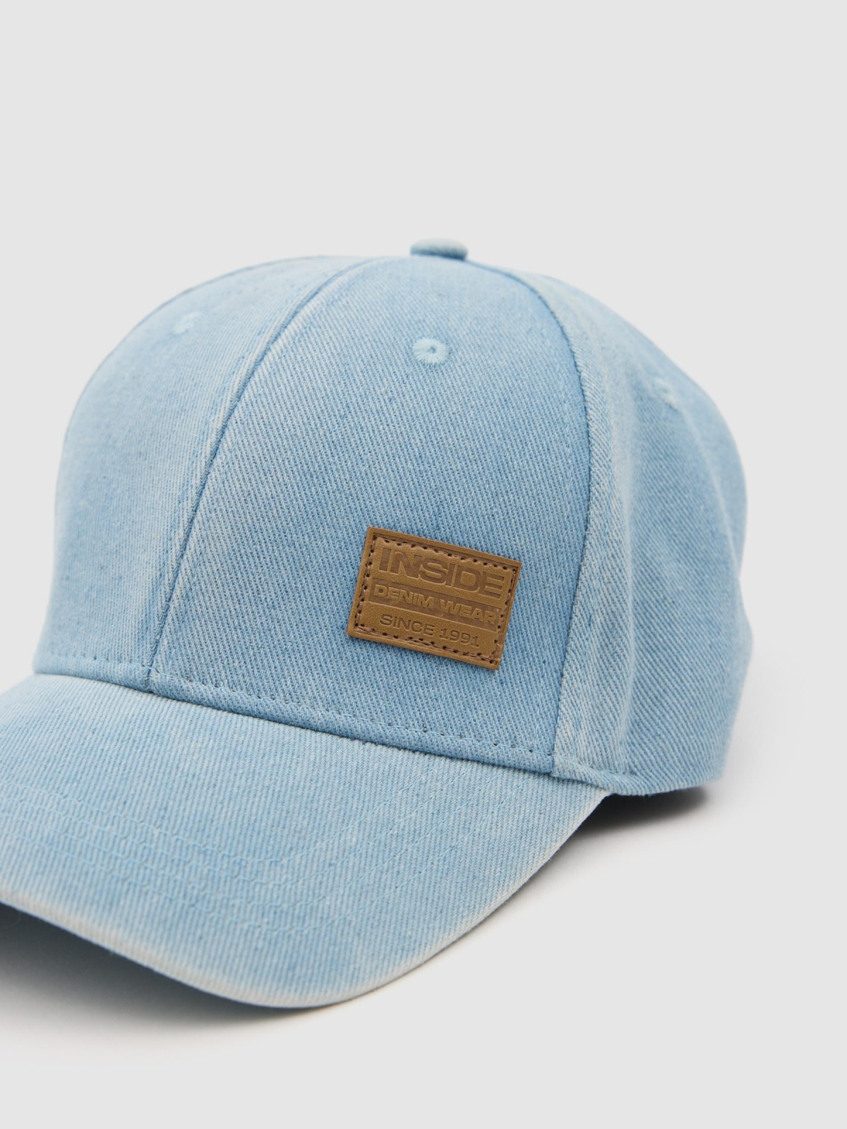 Gorra baseball denim logo azul vista frontal