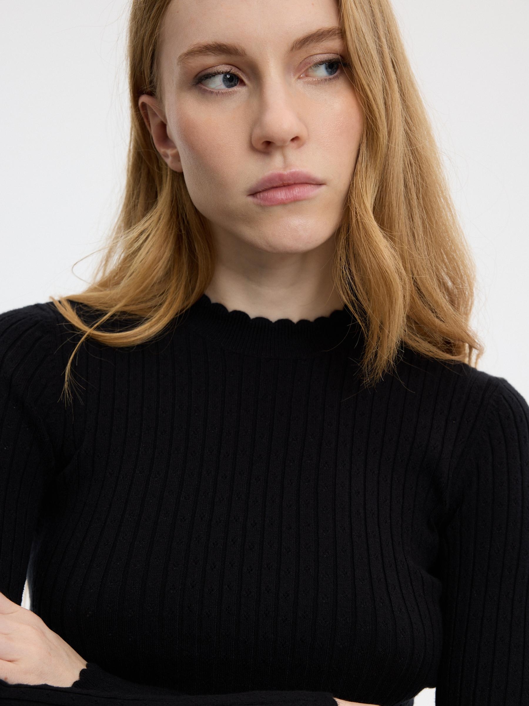  Suéter vazado gola redonda slim preto vista frontal
