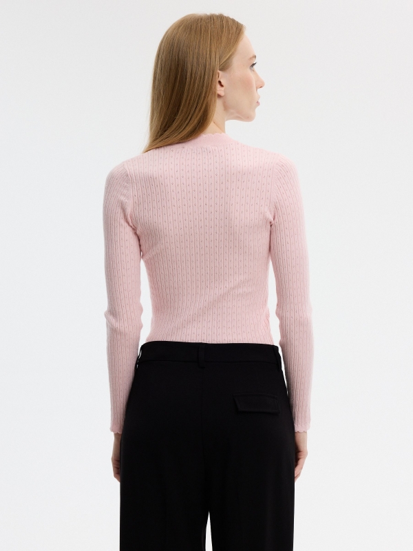 Openwork round-neck slim sweater light pink middle back view