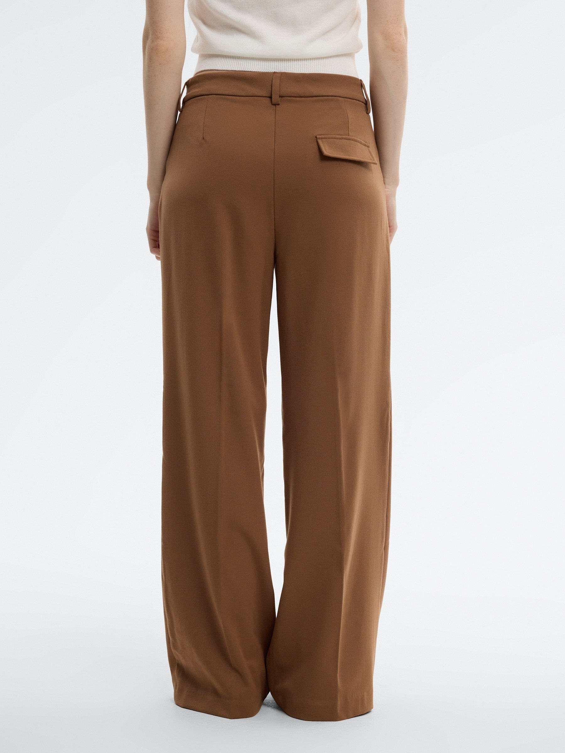 Double-pleat palazzo pants brown front view