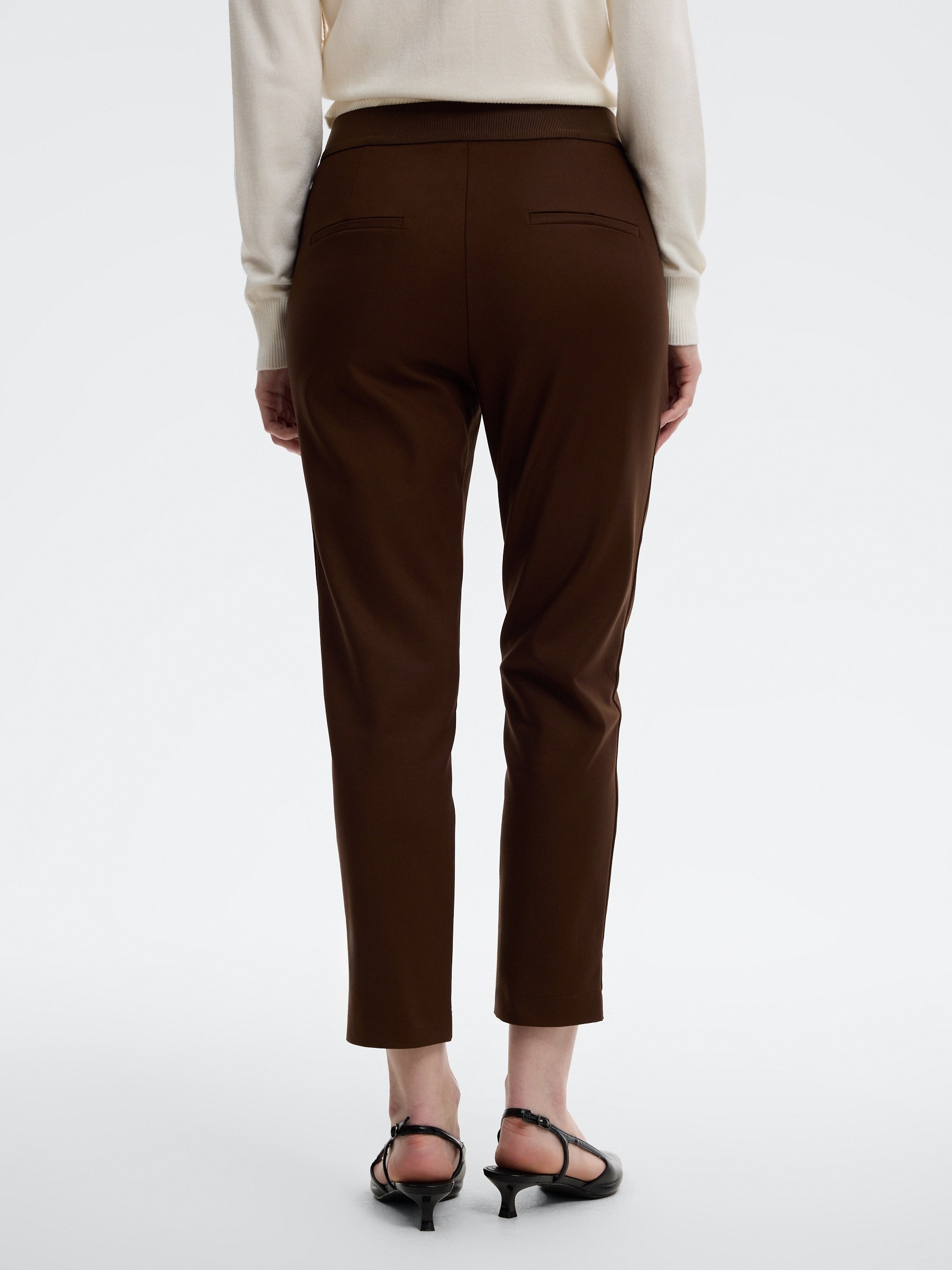 Slim pleated mid-rise pants taupe front view