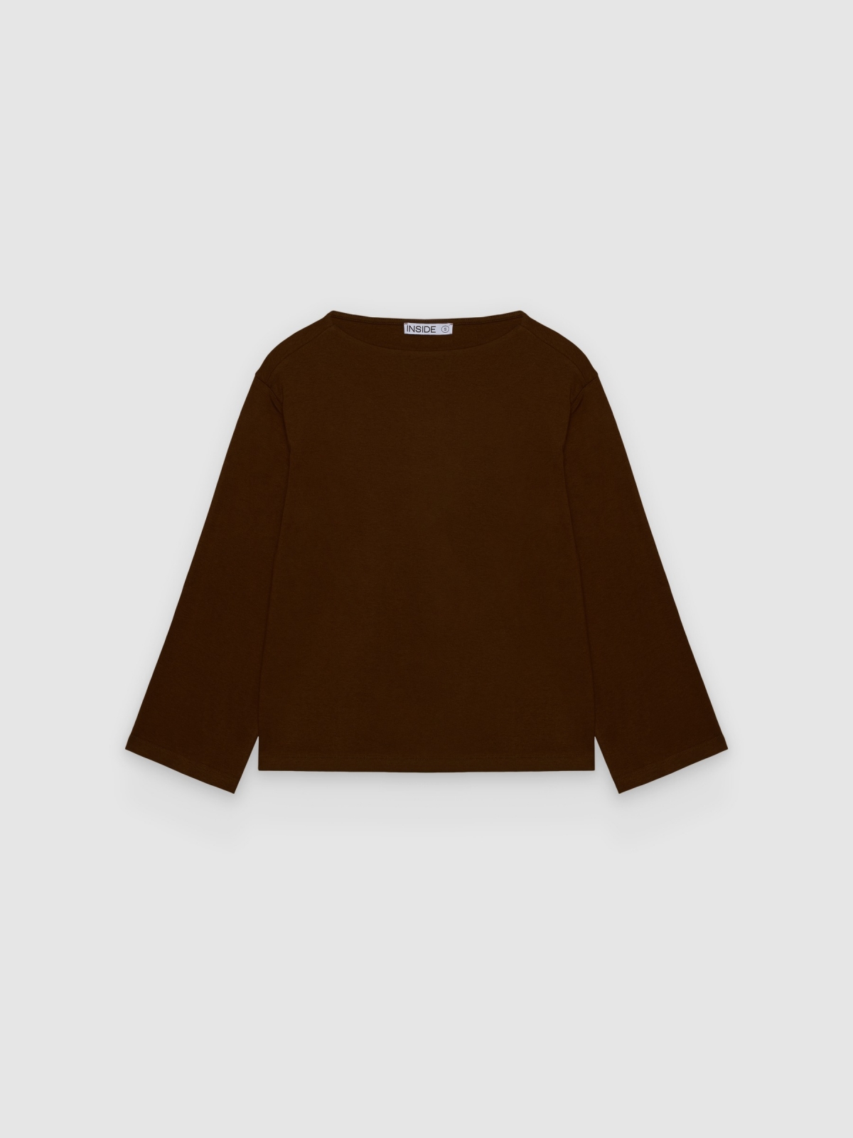 %Pto% Camiseta básica manga larga cuello barco chocolate vista frontal