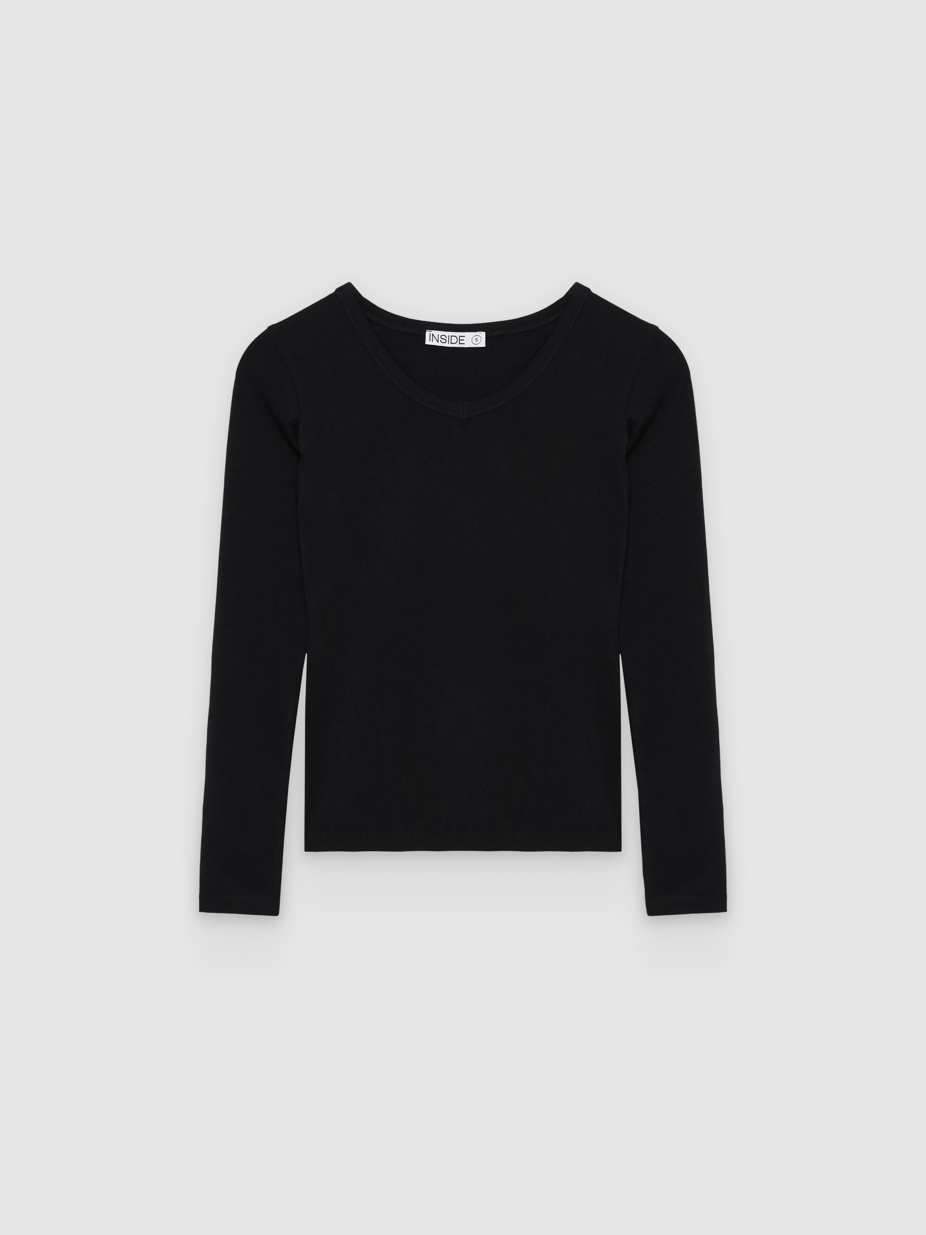  Camiseta básica cuello pico manga larga negro vista frontal