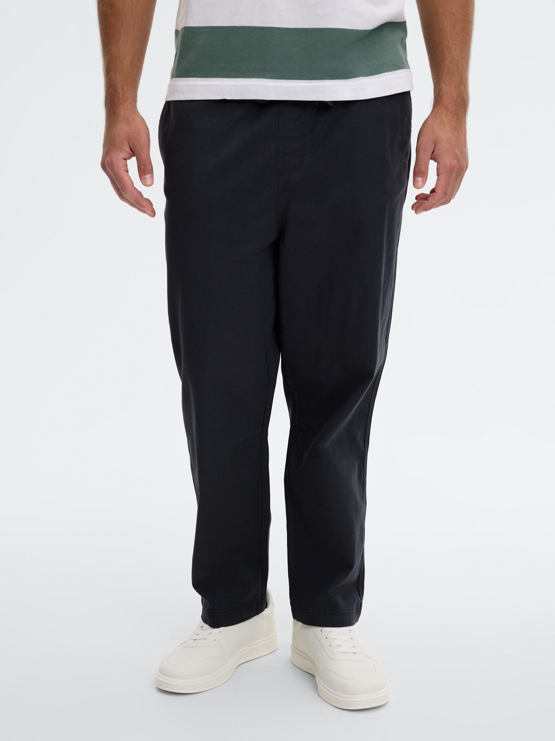 Jogger algodón tiro alto azul marino vista general frontal