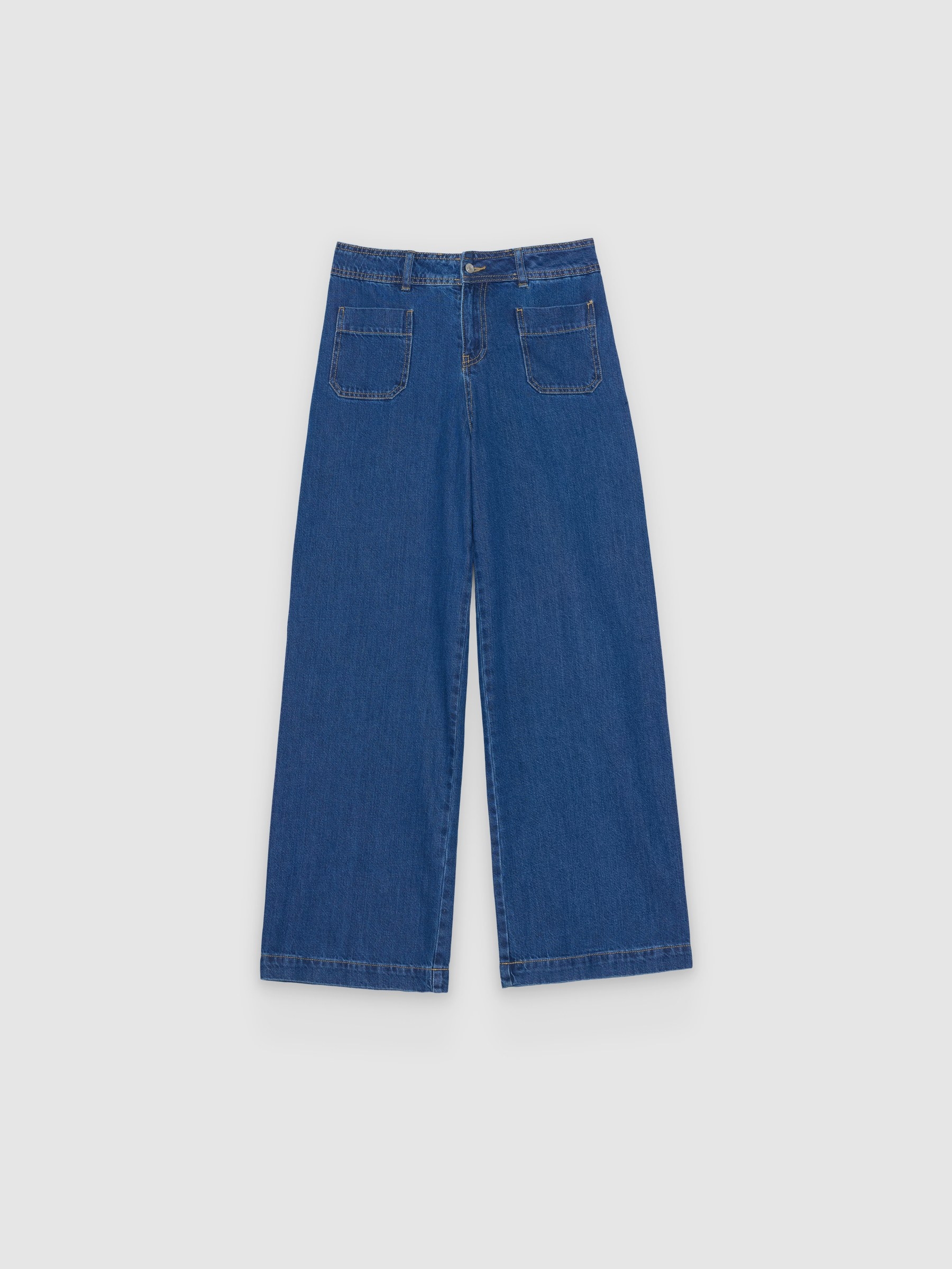 High-waisted multi-pocket wide-leg jeans blue front view