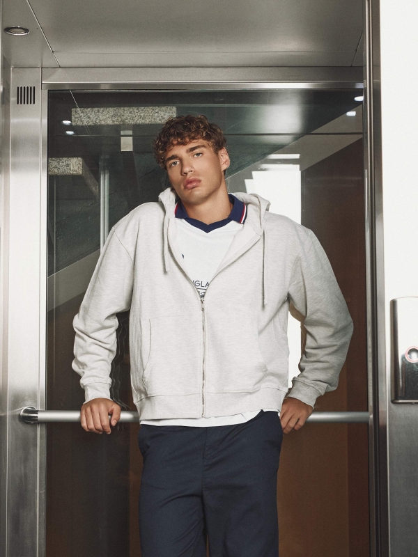  Moletom oversized com zíper e capuz cinza claro vigoré