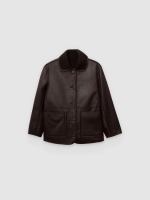 %Pto% Jaqueta reversível de borrego oversized chocolate vista frontal