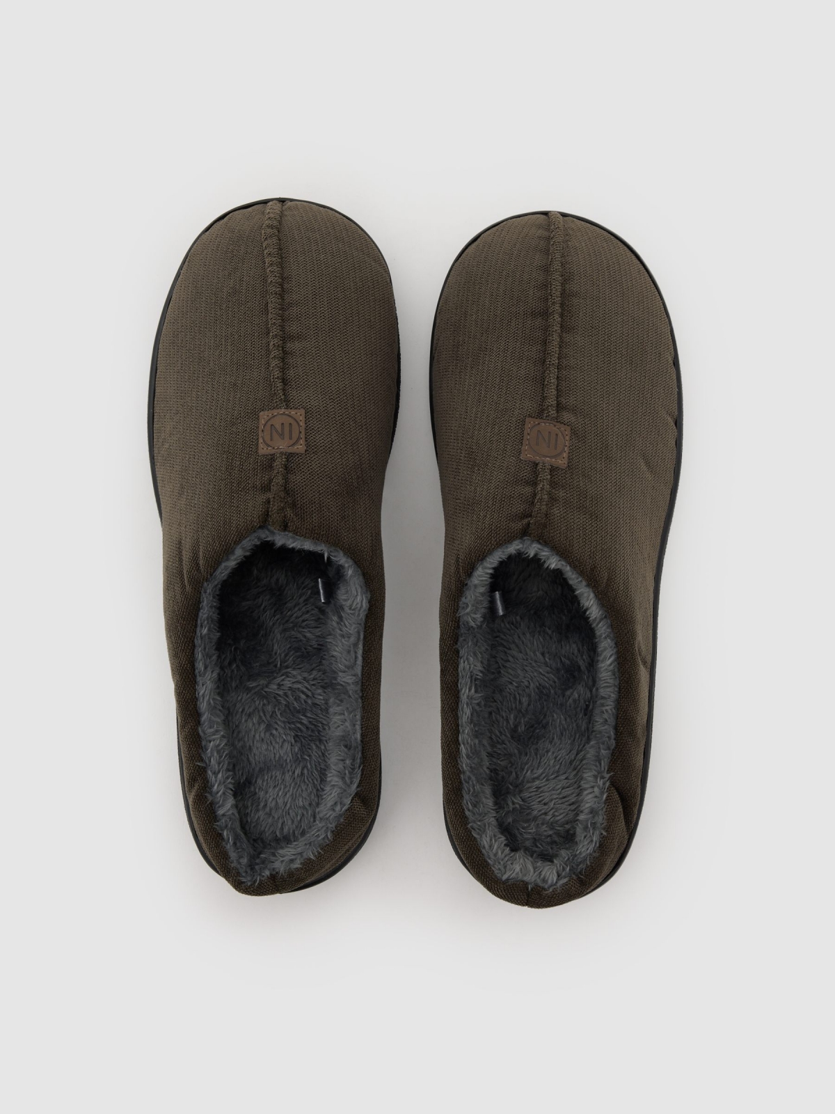Fur-lined slipper khaki detail view