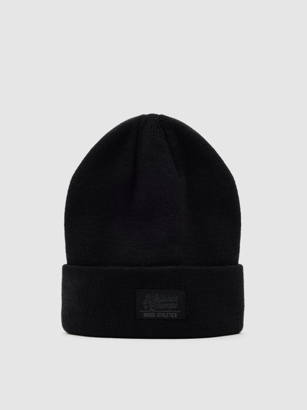 Gorro com dobra canelada preto vista lateral frontal 45º
