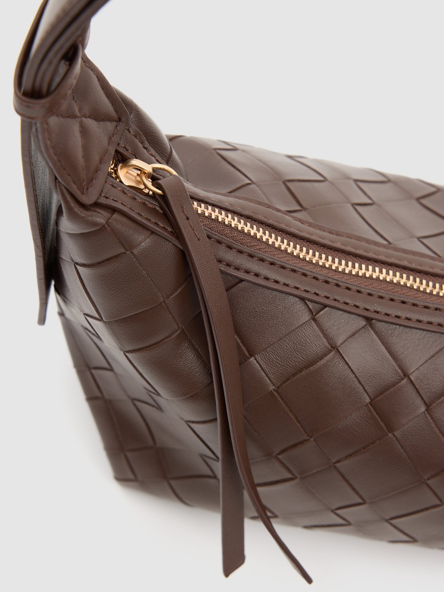 Braided shoulder bag leather effect dark brown front view