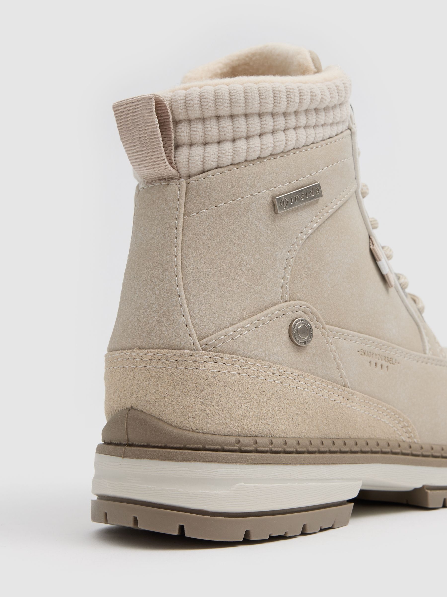 Flat faux-leather hiking boot grey