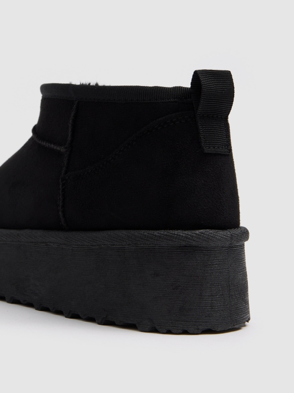 Botins plataforma forro de pelo preto vista superior
