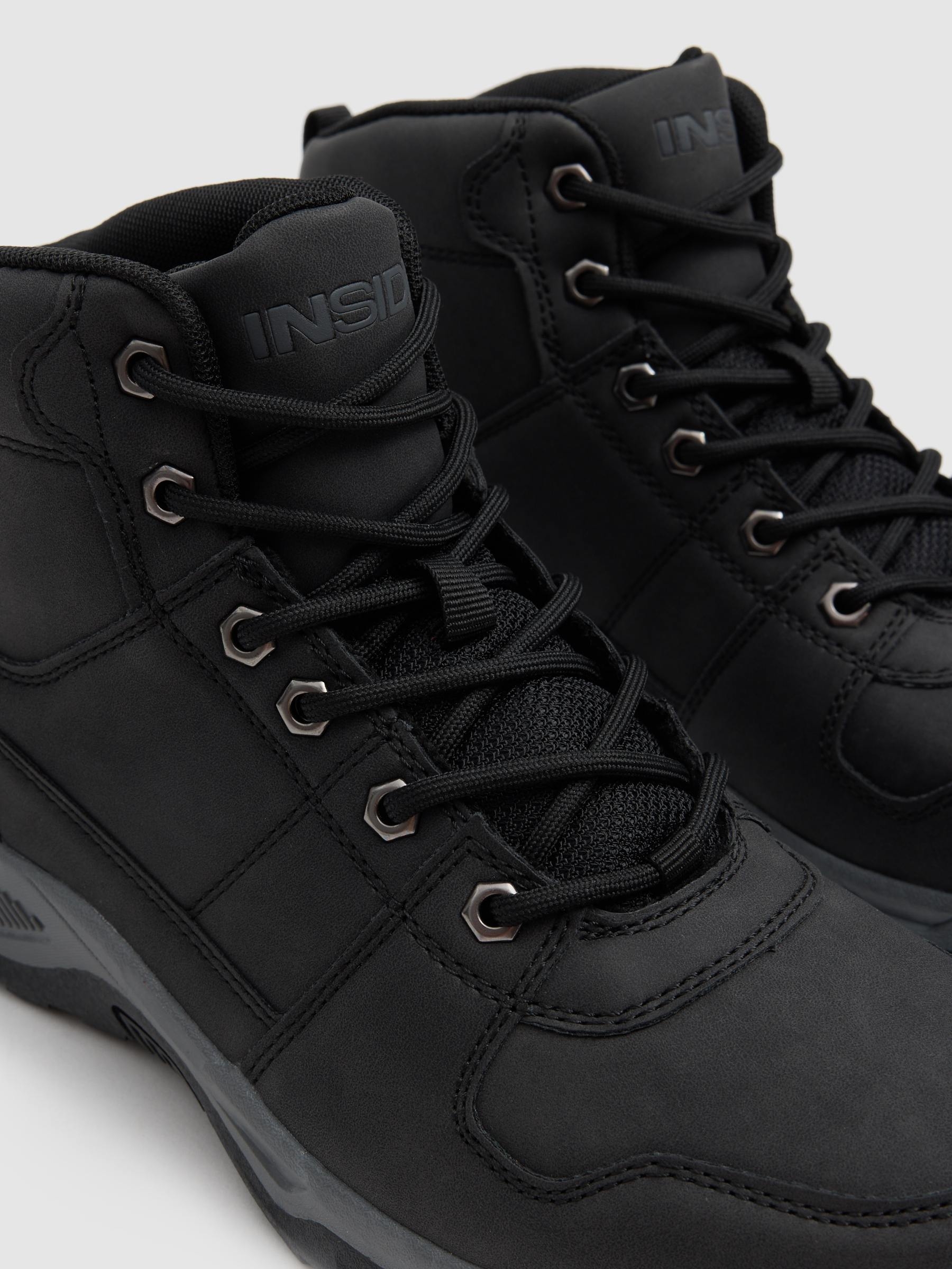 Botas de montanha em polipele com fecho de correr preto
