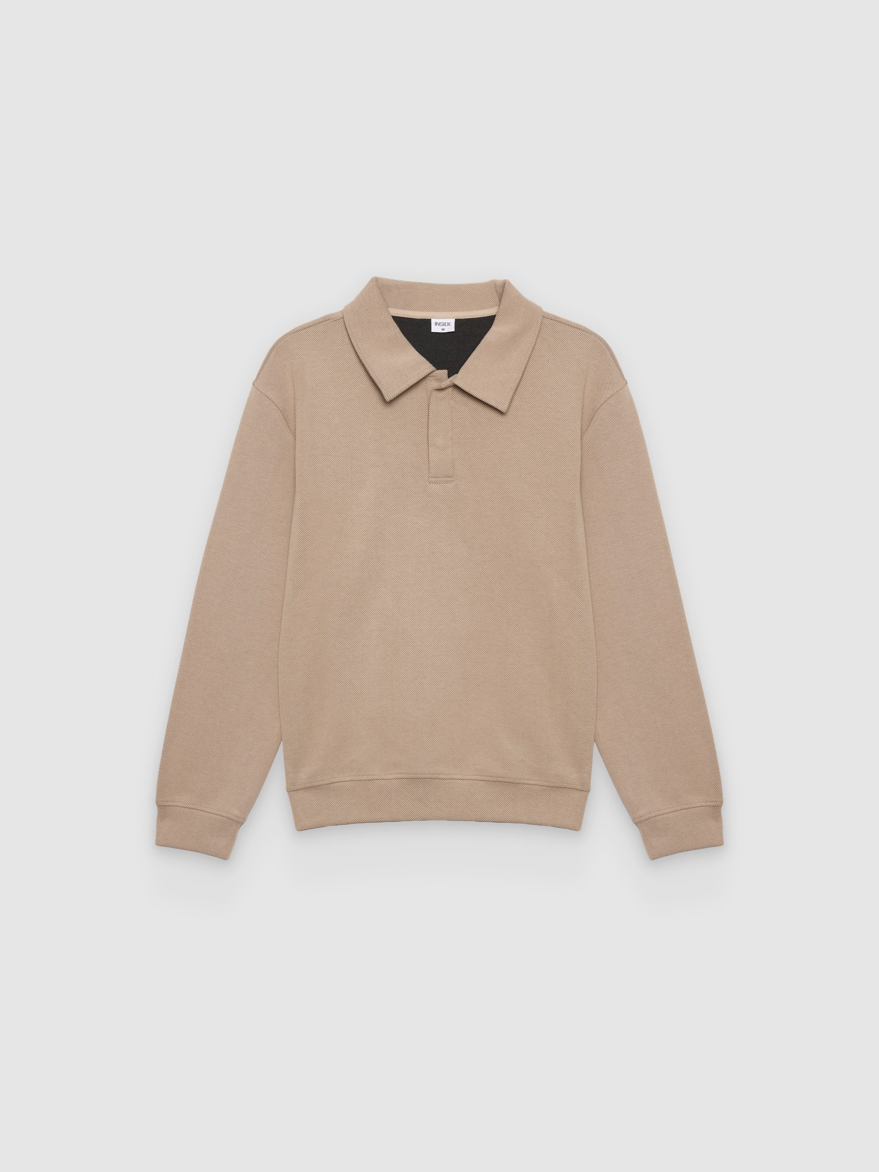  Sudadera polo oversize con botones beige vista frontal