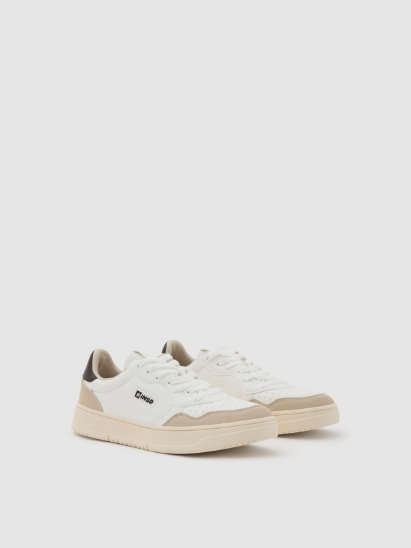 Esportiva retrô combinadas branco vista frontal 45º