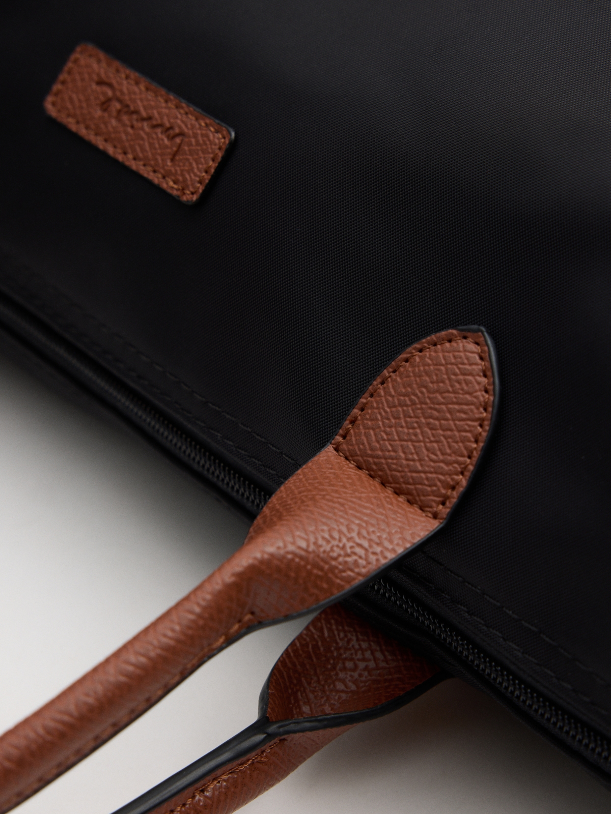 Shopper de lona preta preto vista detalhe