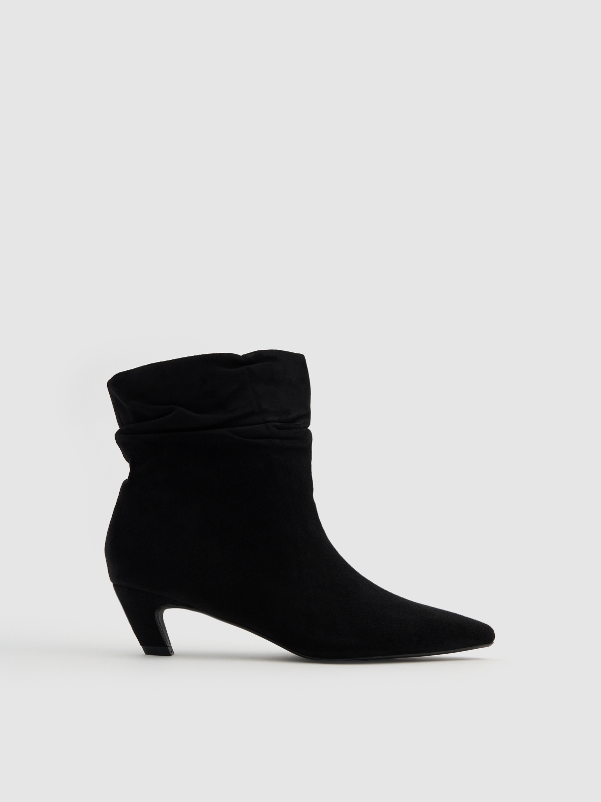 Bootie with mid heel leather effect