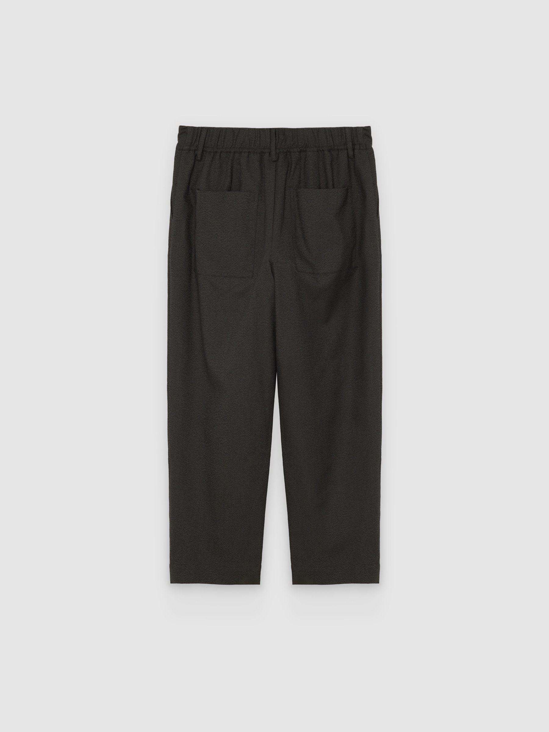 %Pto% Elastic pleated pants dark brown front view