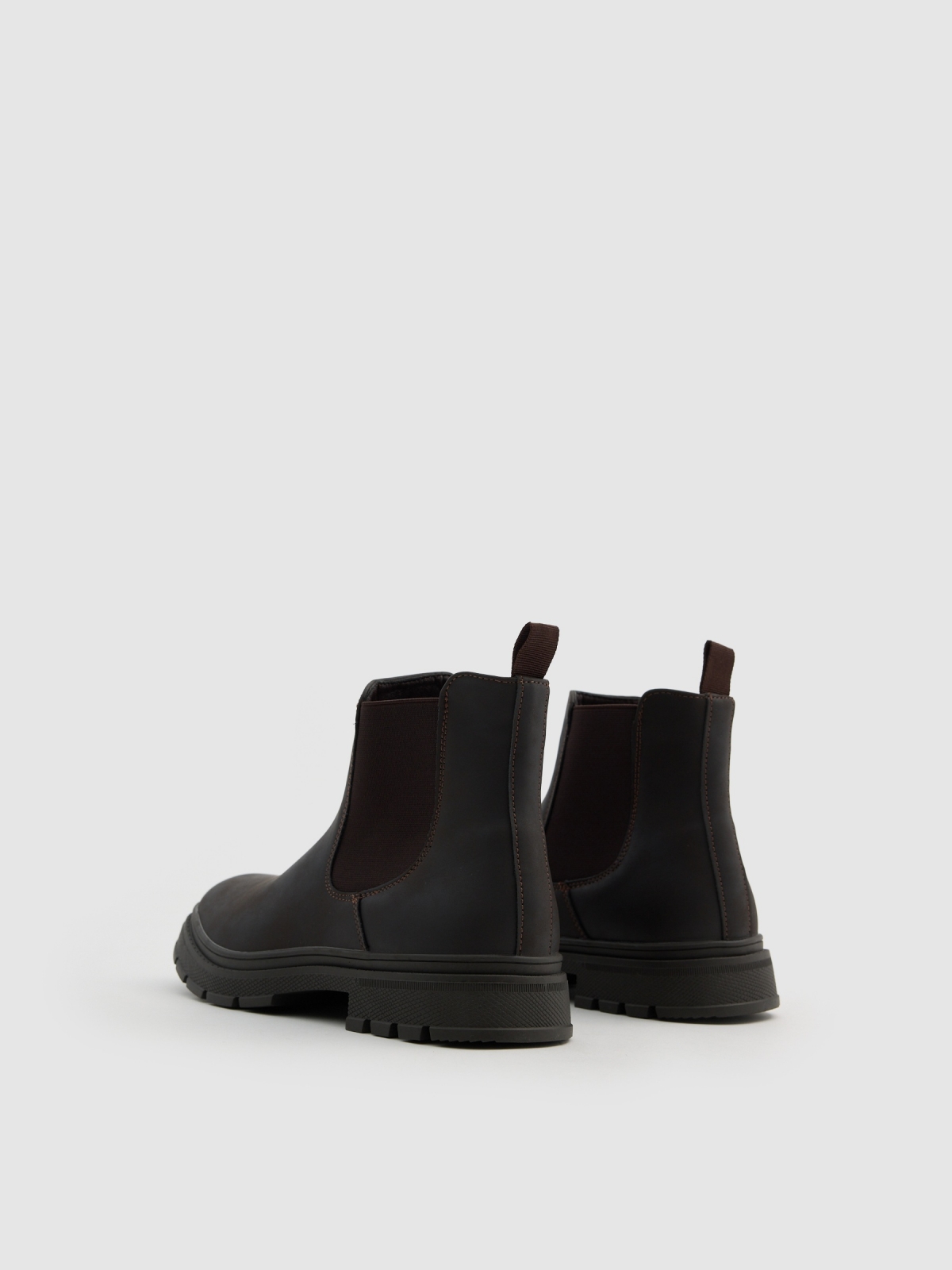 Chelsea boot with leather effect brown 45º back view