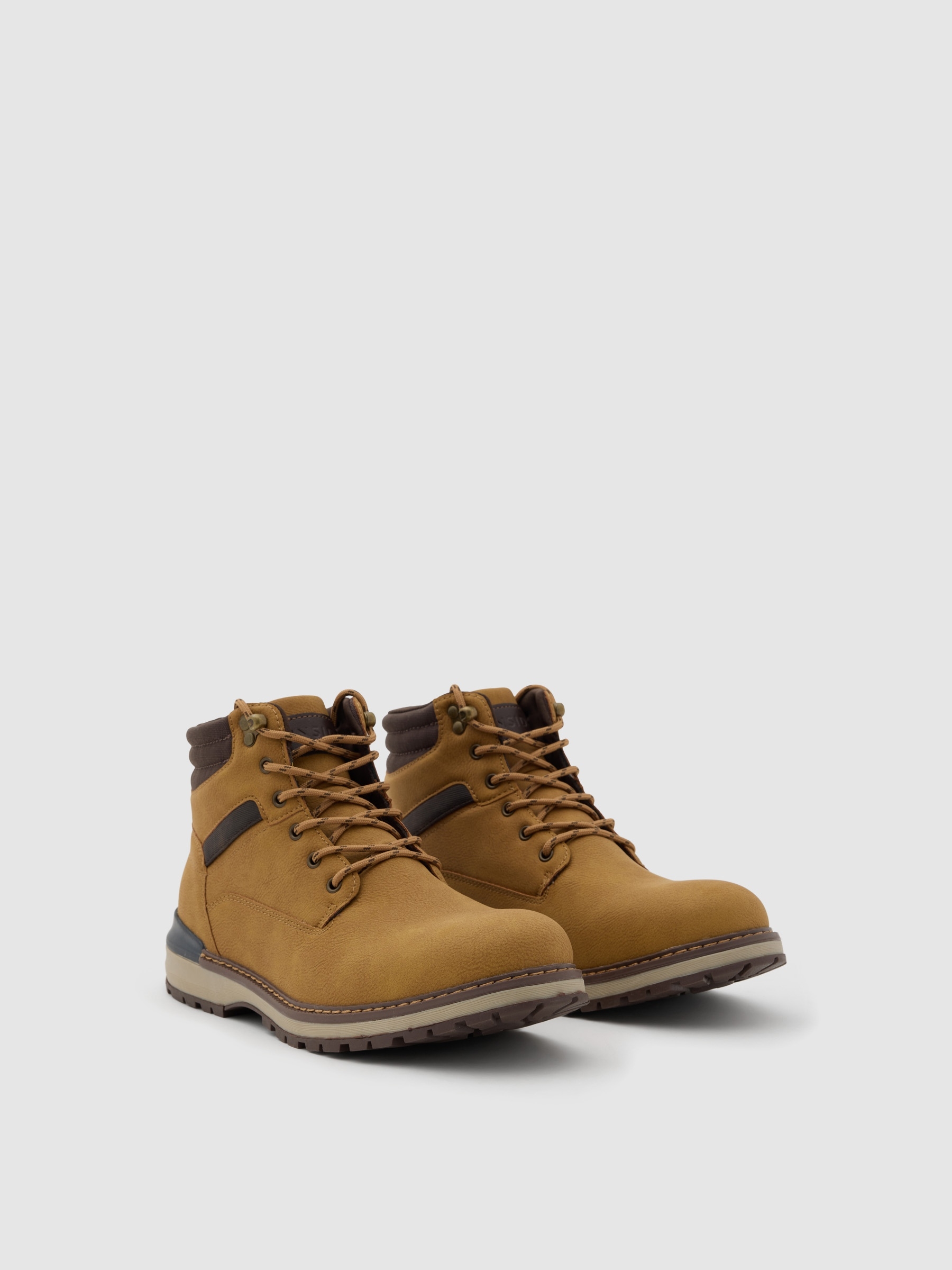 Combined mountain boot yellow