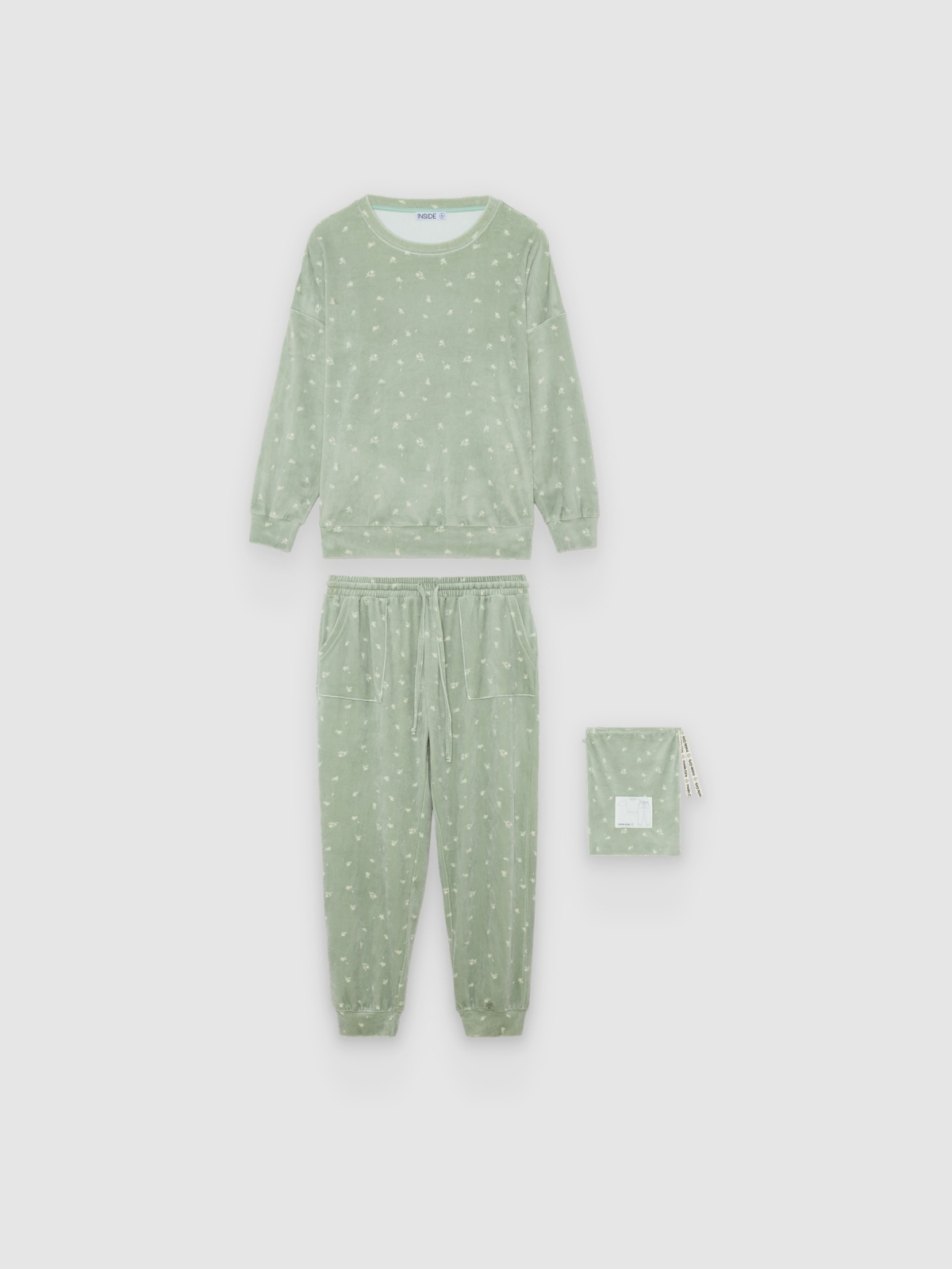 Conjunto pijama floral de terciopelo verde empolvado vista media trasera
