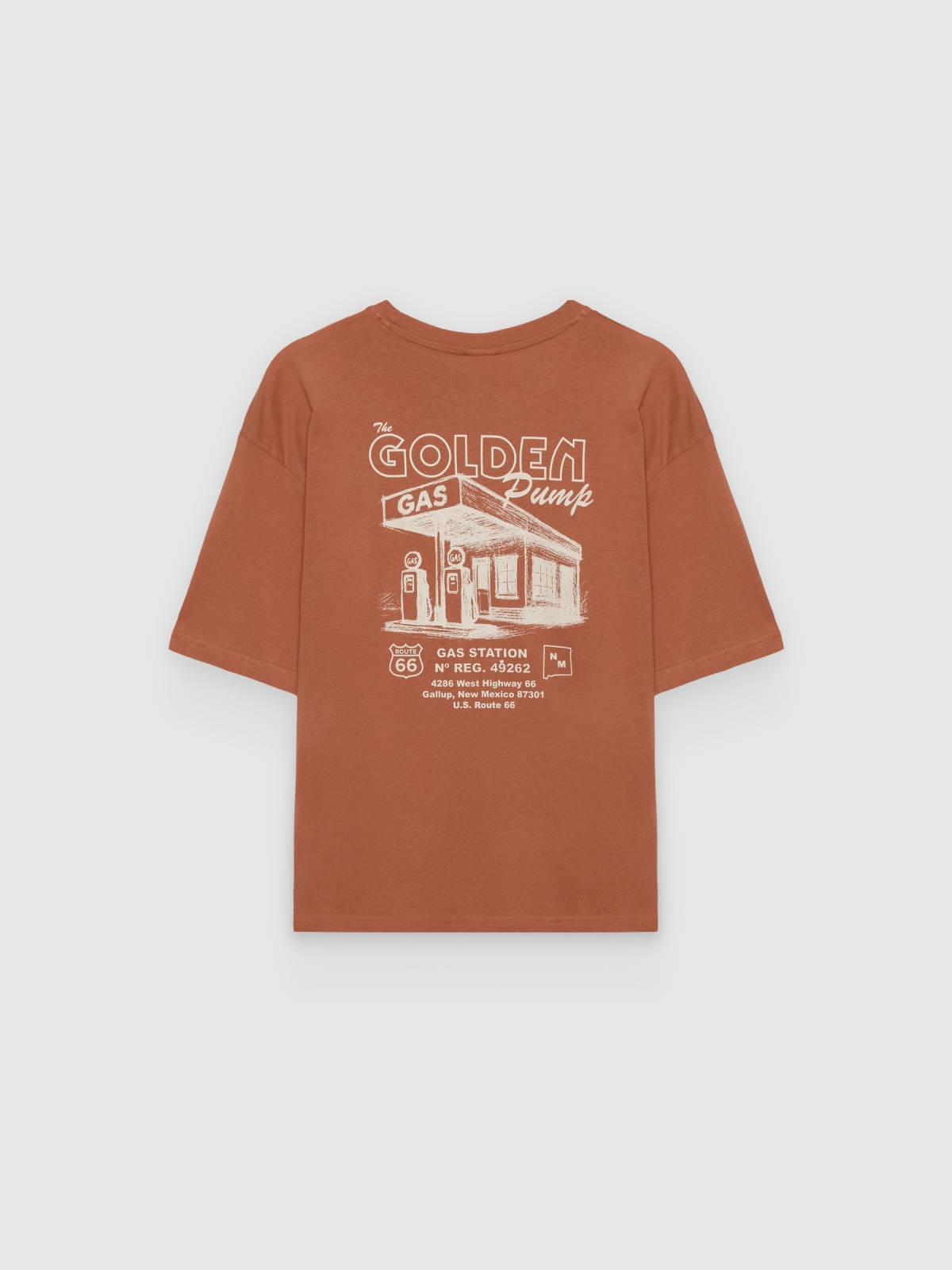 T-shirt oversize golden teja terracota vista traseira