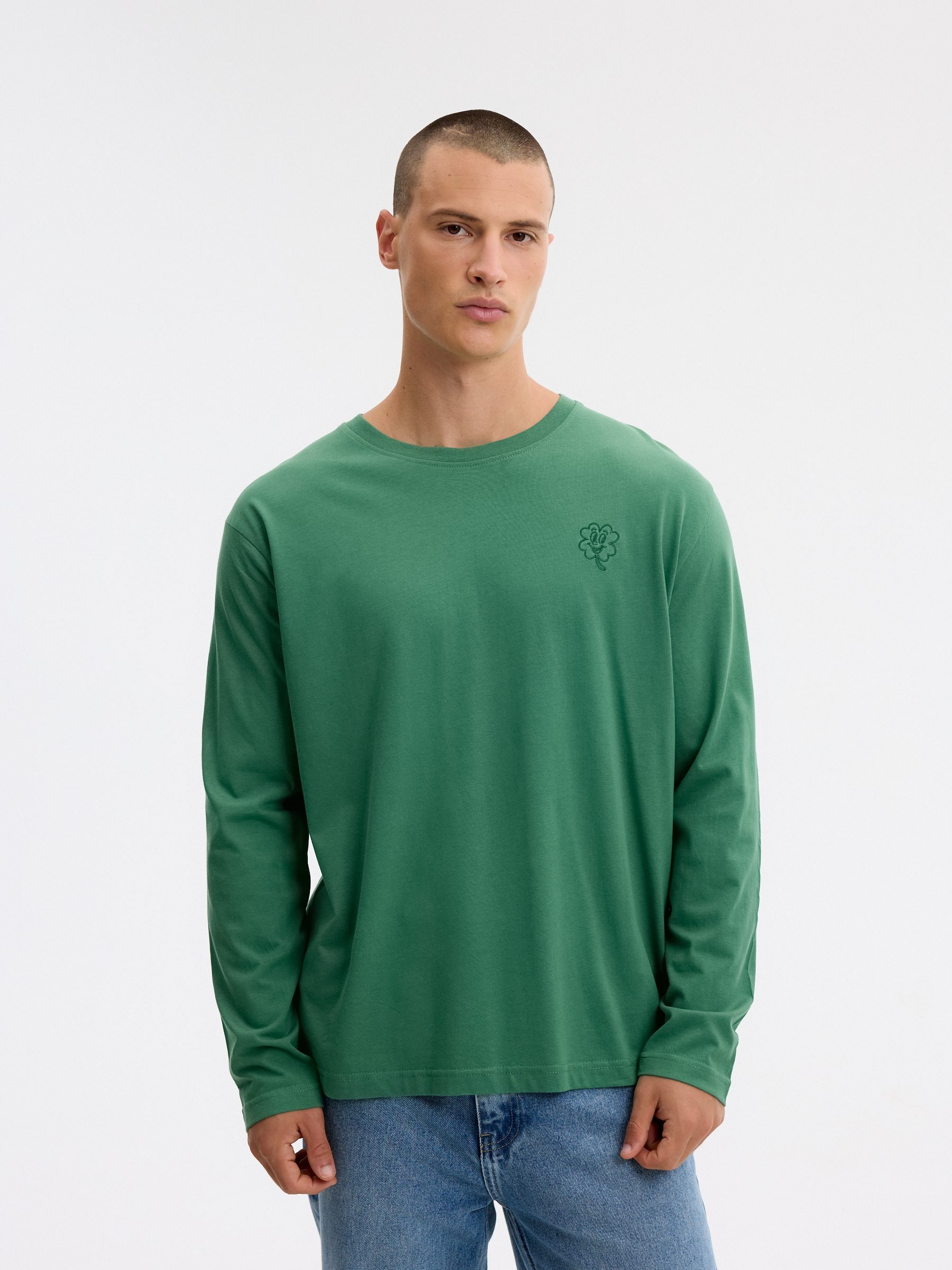 Camiseta manga larga st patricks verde vista media frontal