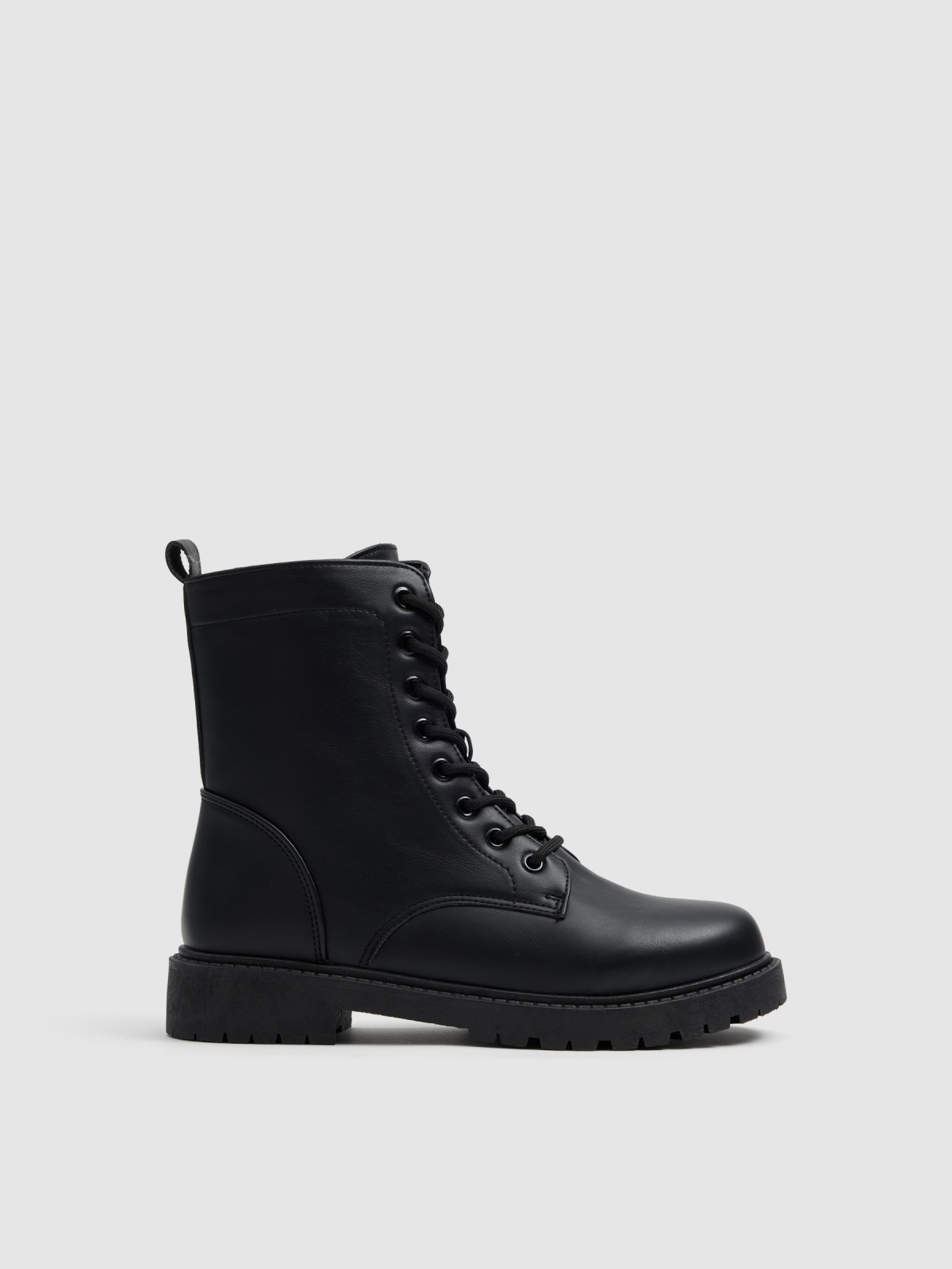 Botines planos cordones microfibra negro
