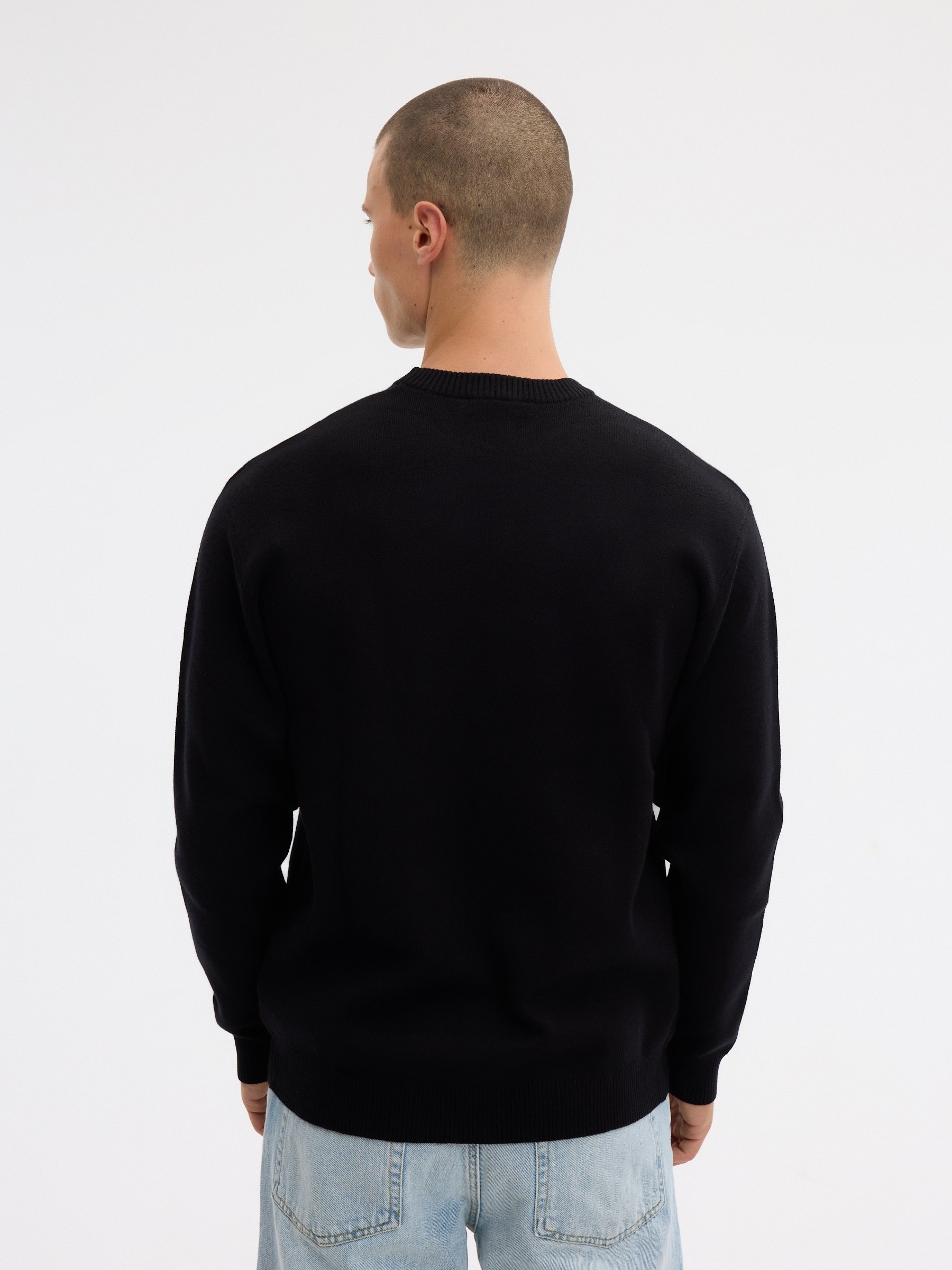 Jersey cuello redondo de punto negro vista media frontal