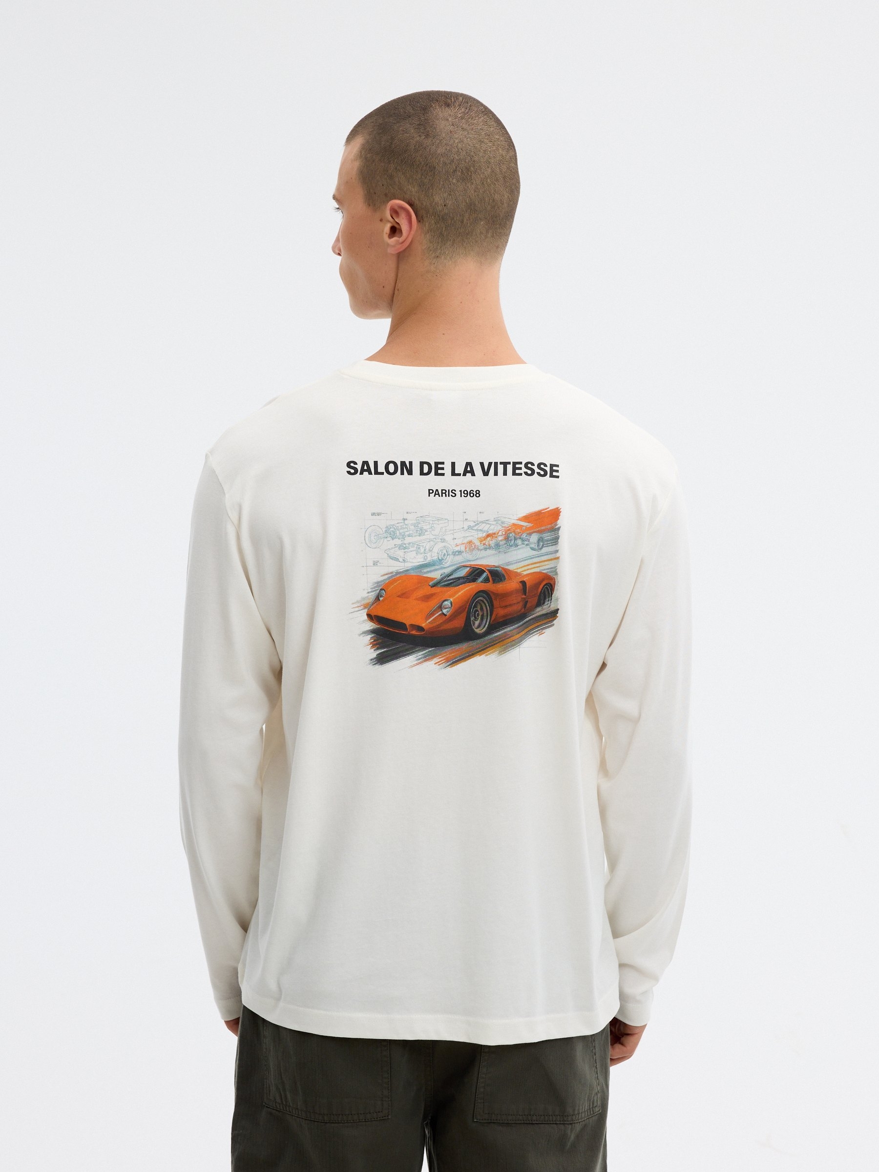 Paris 1968 T-shirt raw middle front view