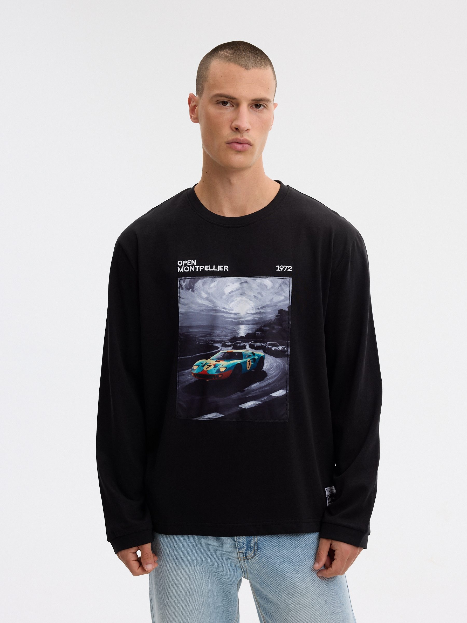 T-shirt manga comprida motor 1972 preto vista meia frontal