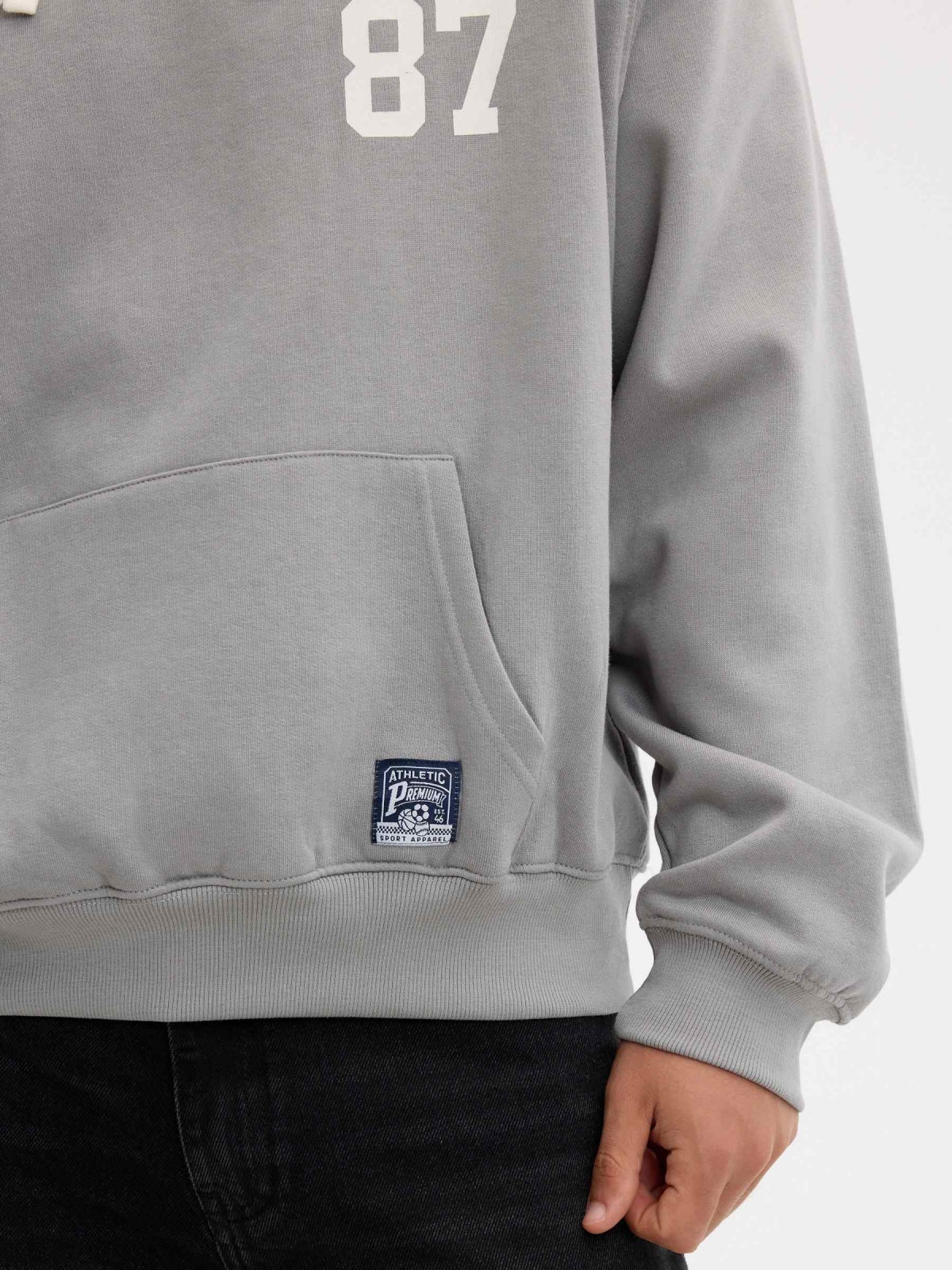 Sweatshirt with 87 print medium grey detail view