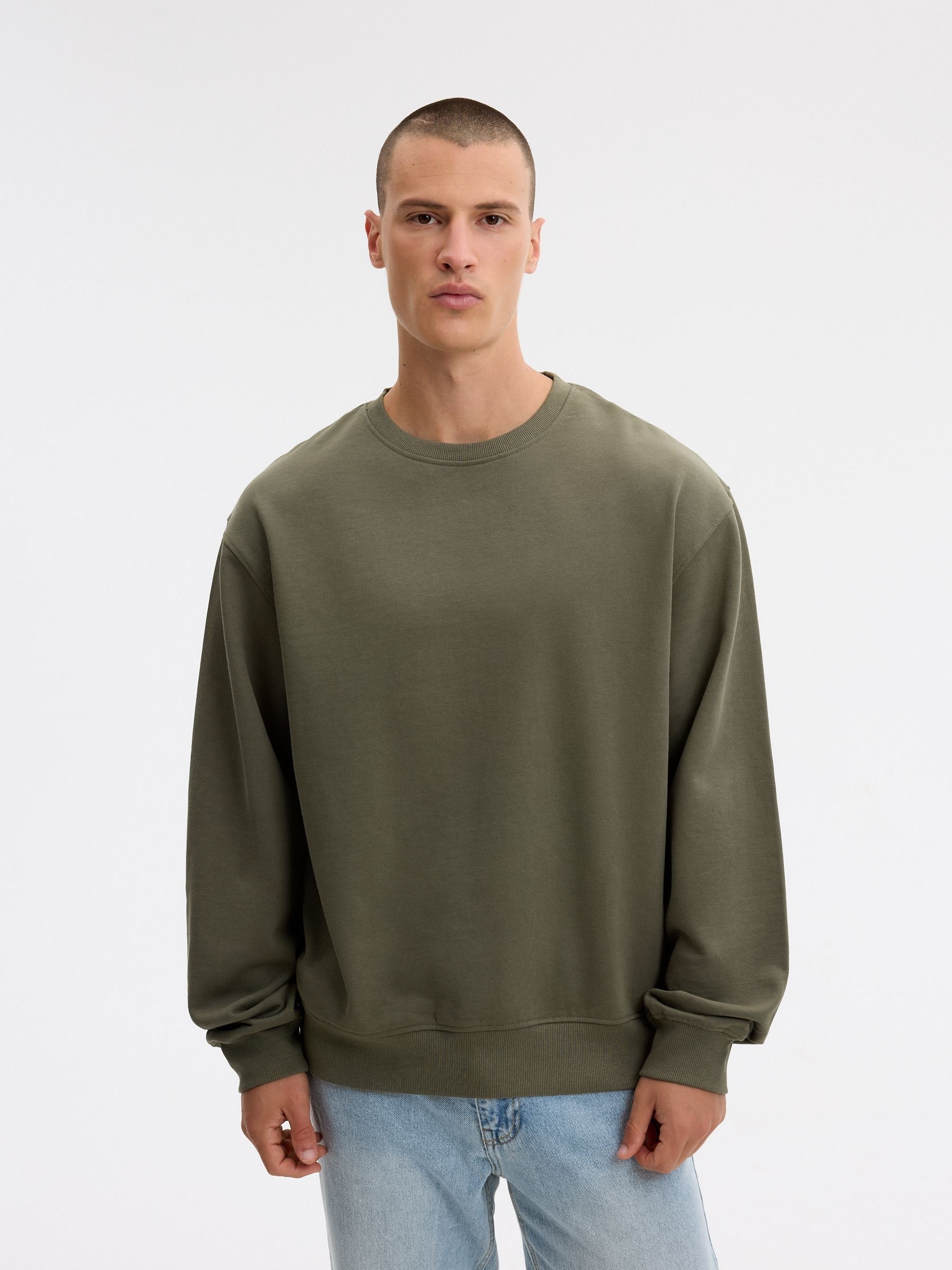 Sudadera básica oversize kaki vista media frontal
