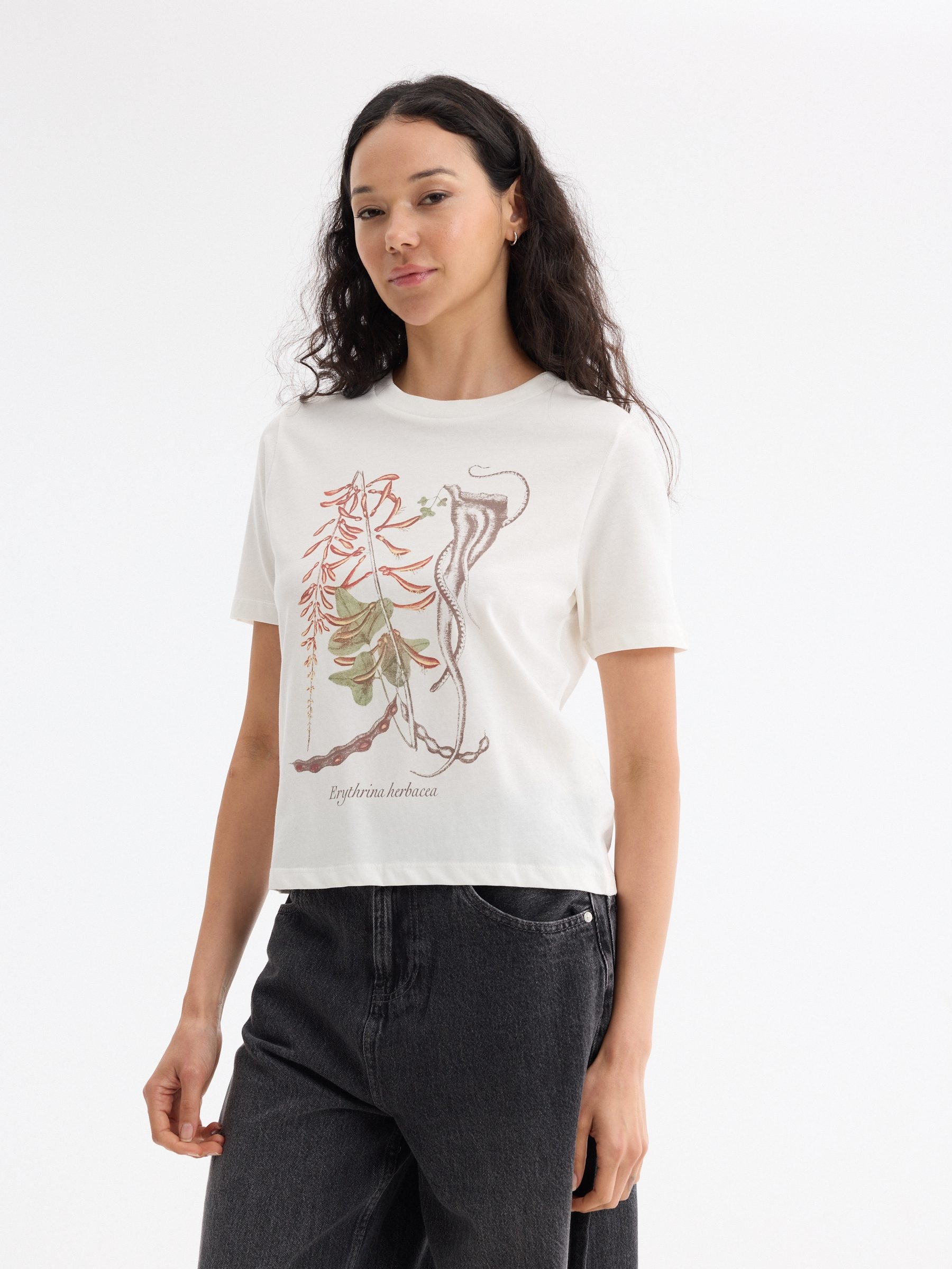 T-shirt floral de manga curta regular off white vista meia frontal
