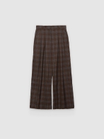 %Pto% Wide leg checked tailored trousers dark brown front view