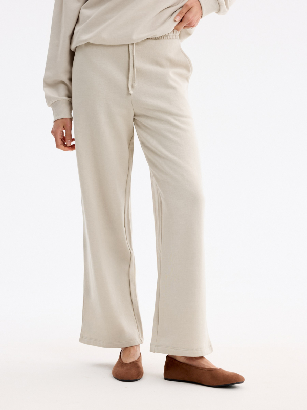 Wide-leg tracksuit bottoms raw middle front view