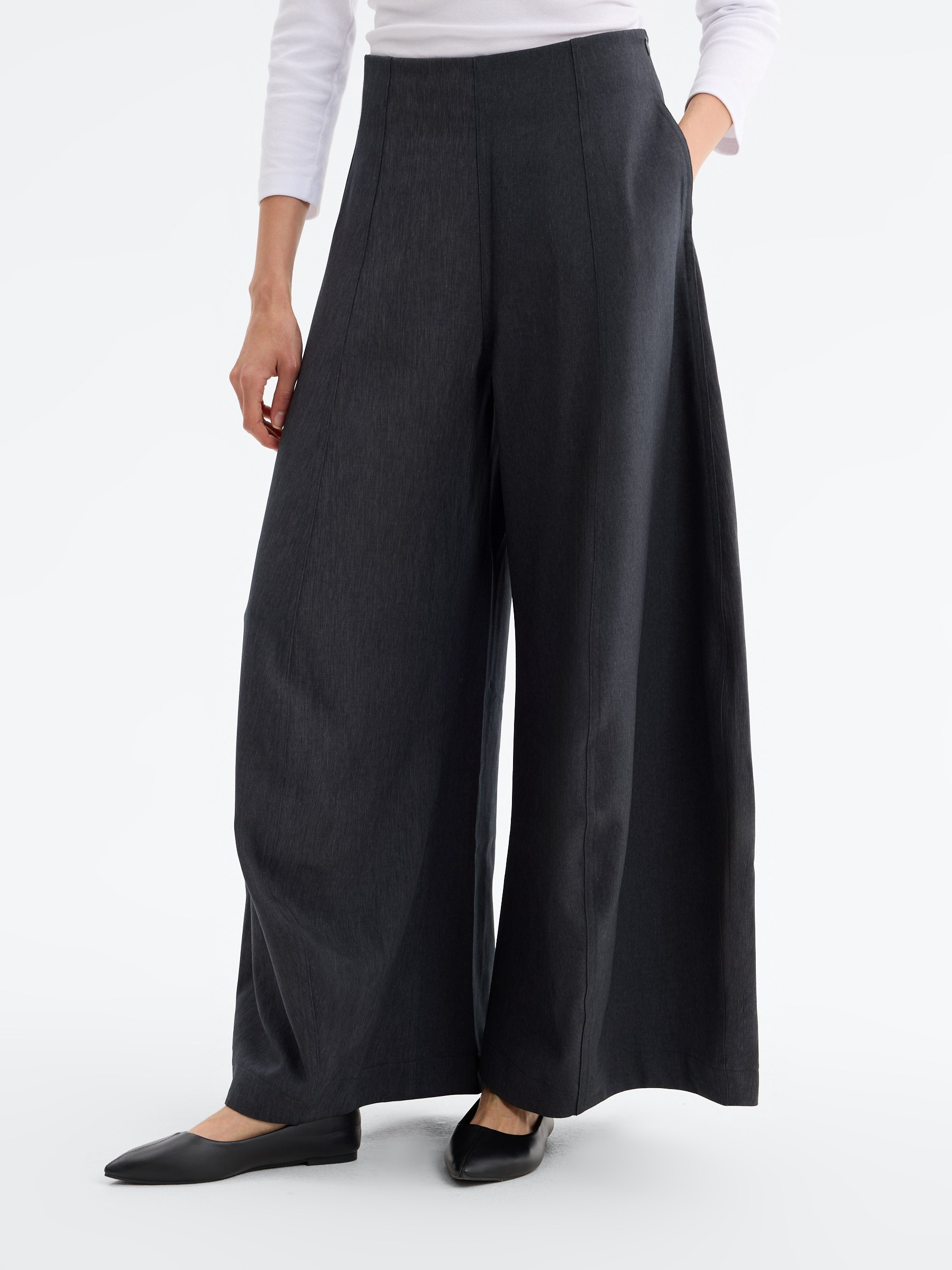 Calça wide leg casual cinza meio vista geral frontal