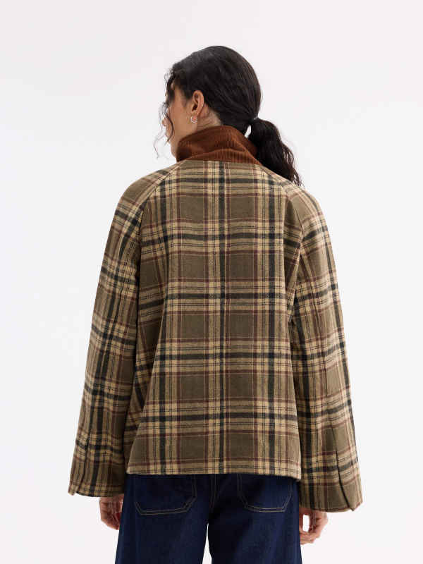 Short oversized plaid trench khaki middle back view