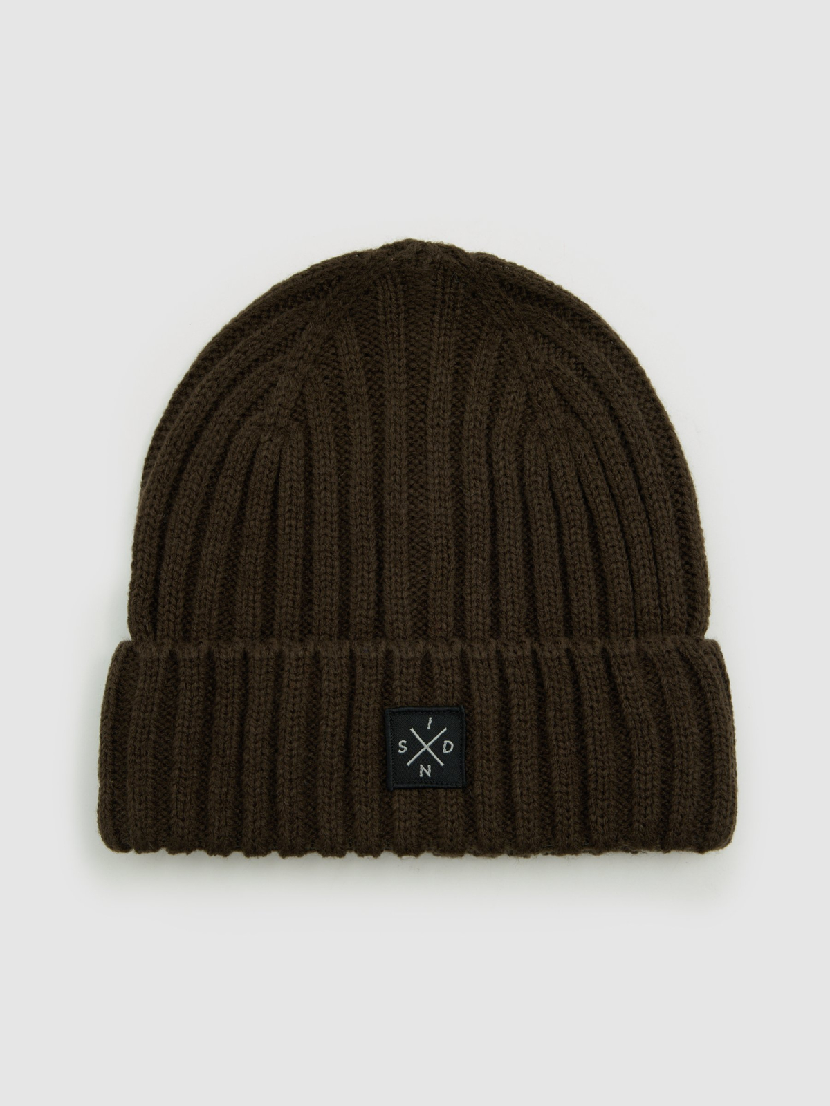 Ribbed cuff beanie dark brown 45º front view