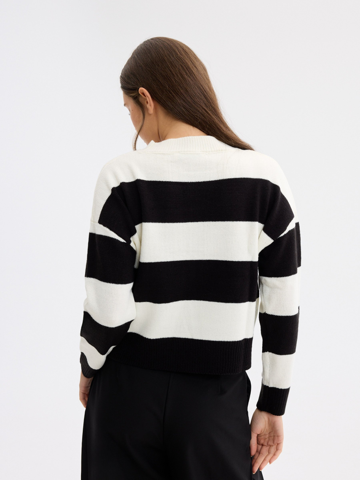 Camisola manga comprida riscas decote redondo branco vista meia traseira