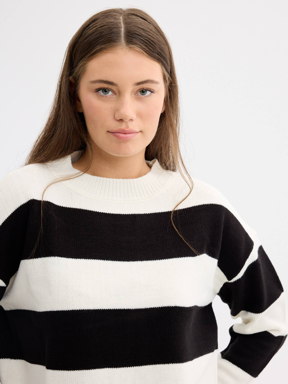 Striped Round Neck Sweater white detail view