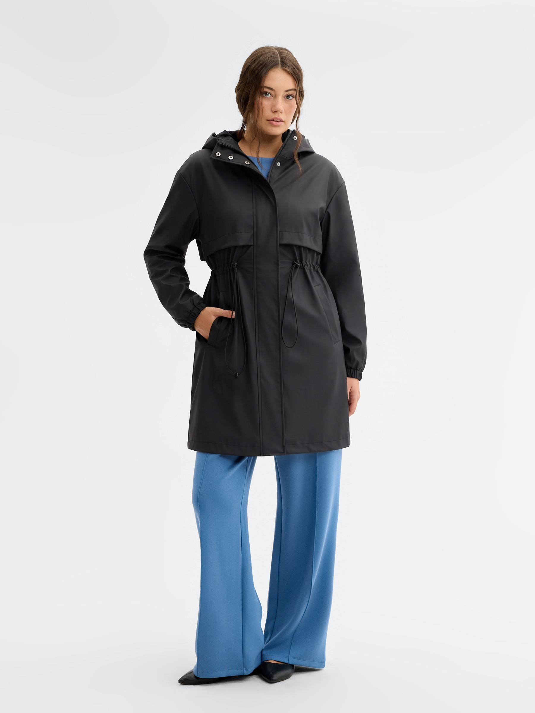 Rubberized parka with hood black middle front view