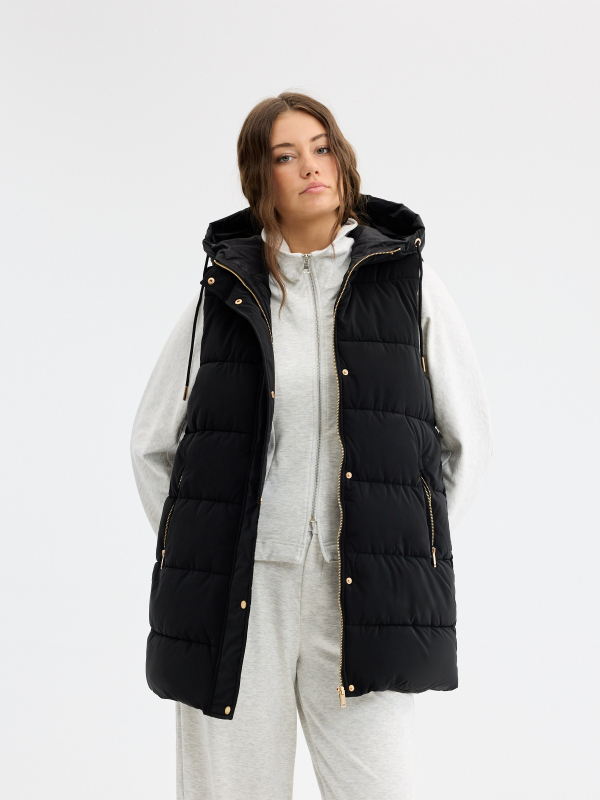Long padded vest black middle front view