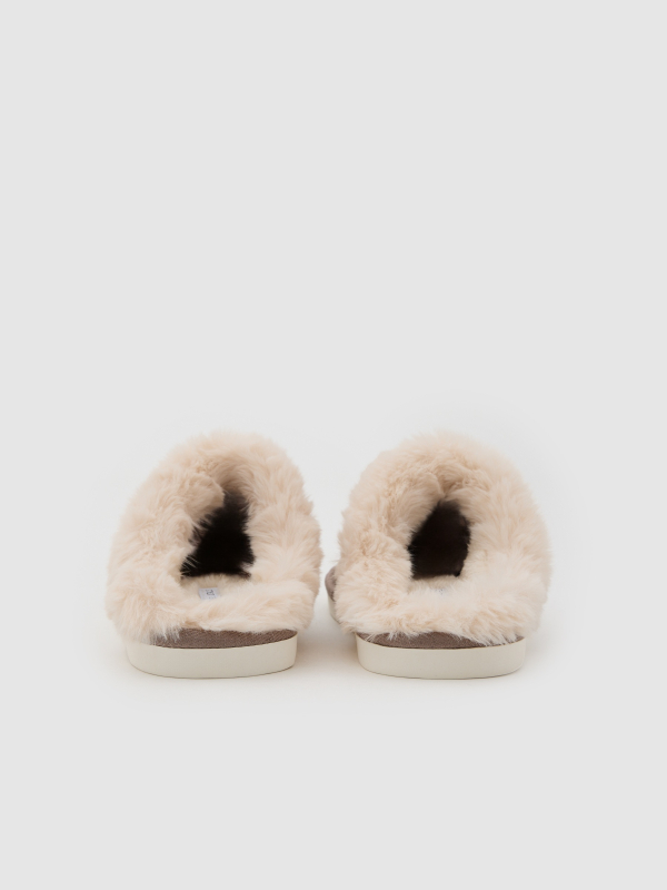 Backless slippers with fur brown detail view
