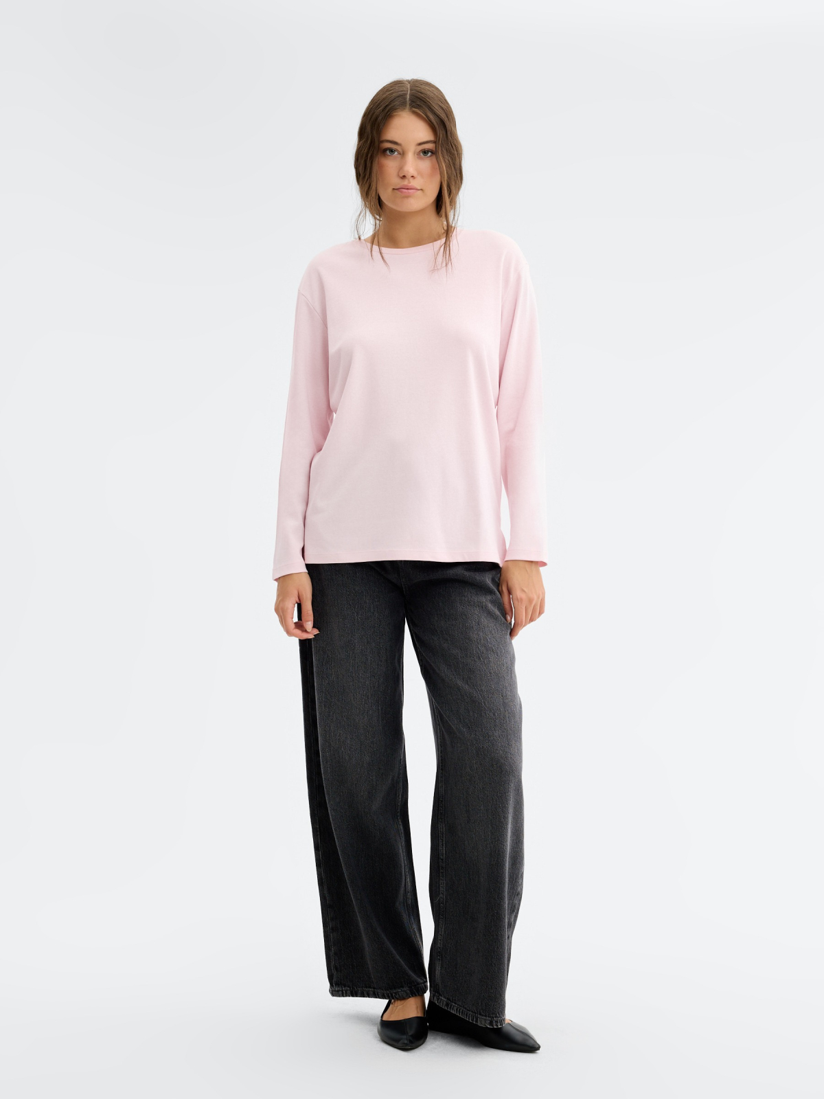 Camiseta manga larga oversized rosa claro vista general frontal