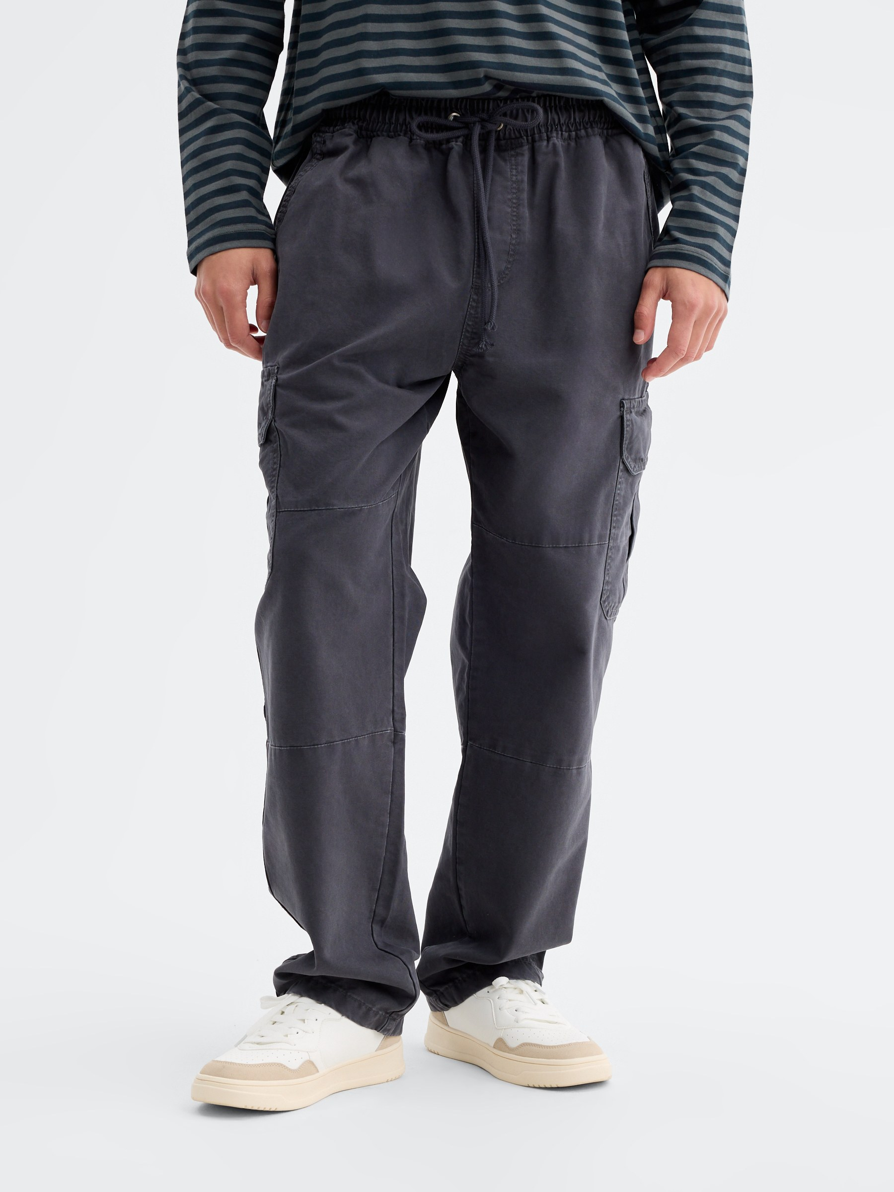 High-waisted cotton cargo pants navy front view